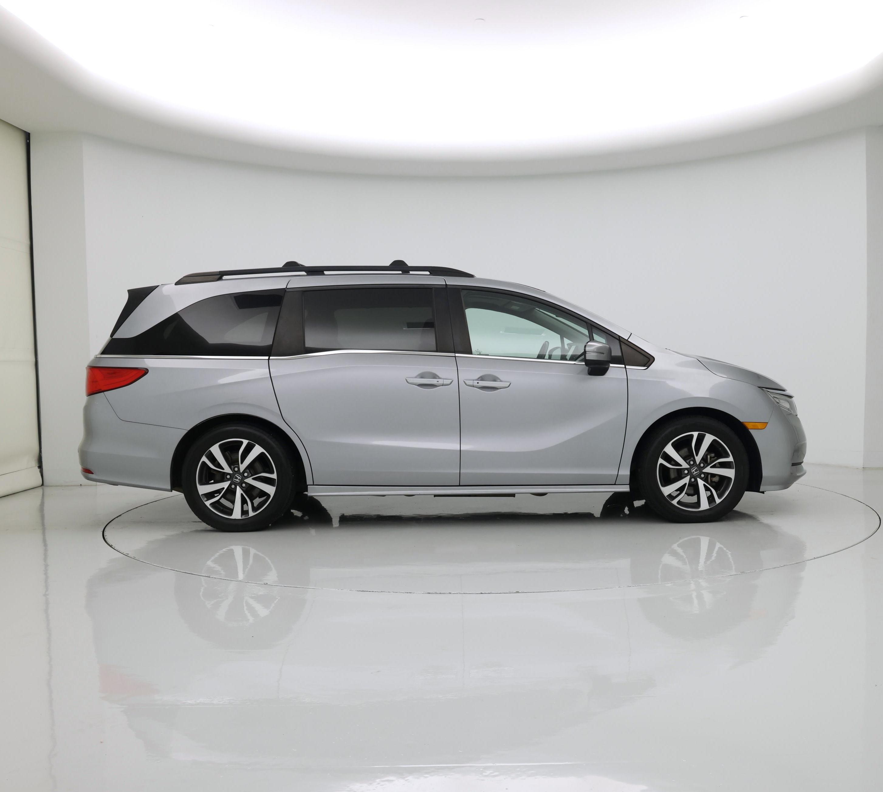 Thumbnail: 2021 Honda Odyssey - 7