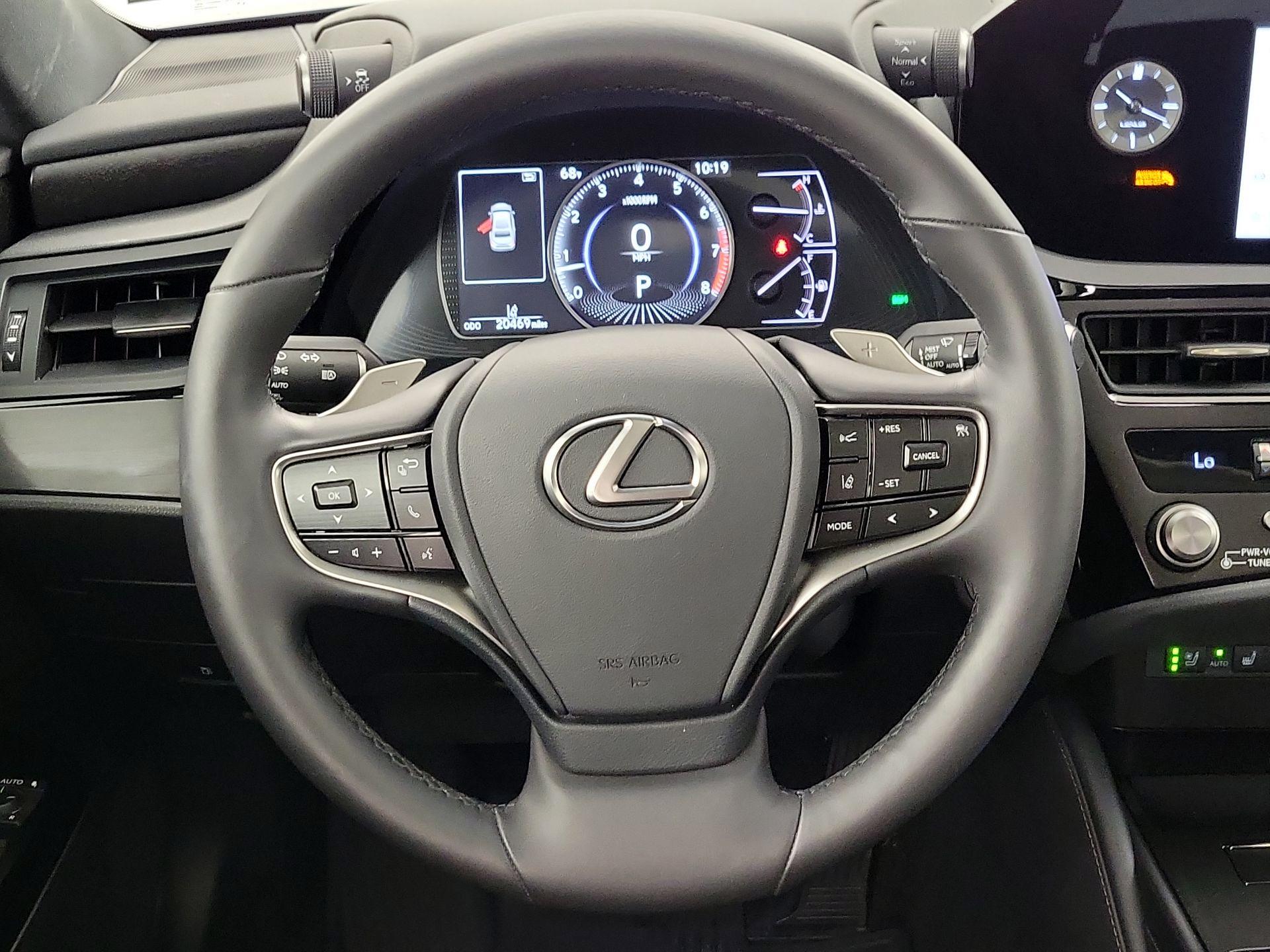 Thumbnail: 2024 Lexus ES - 10