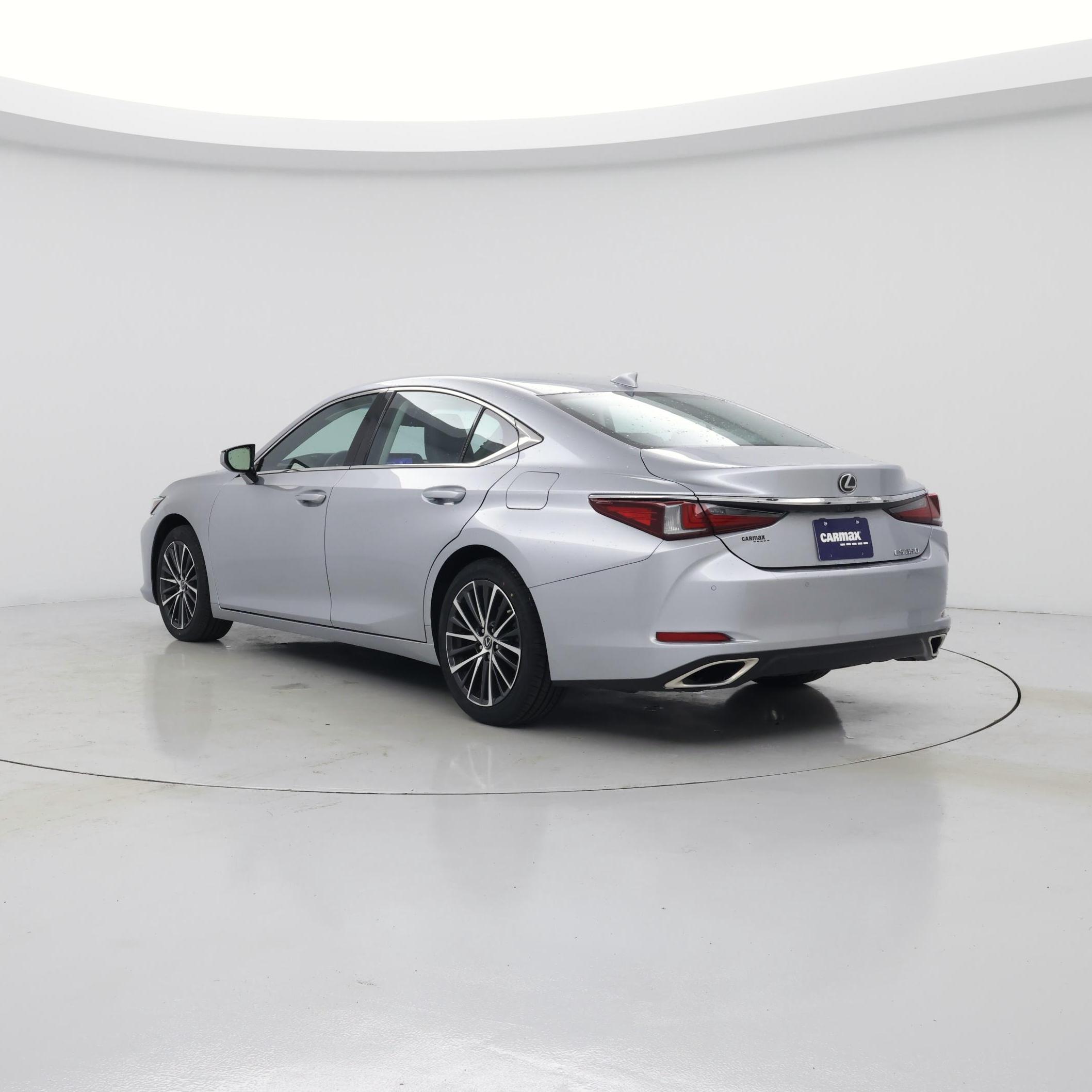 Thumbnail: 2024 Lexus ES - 2