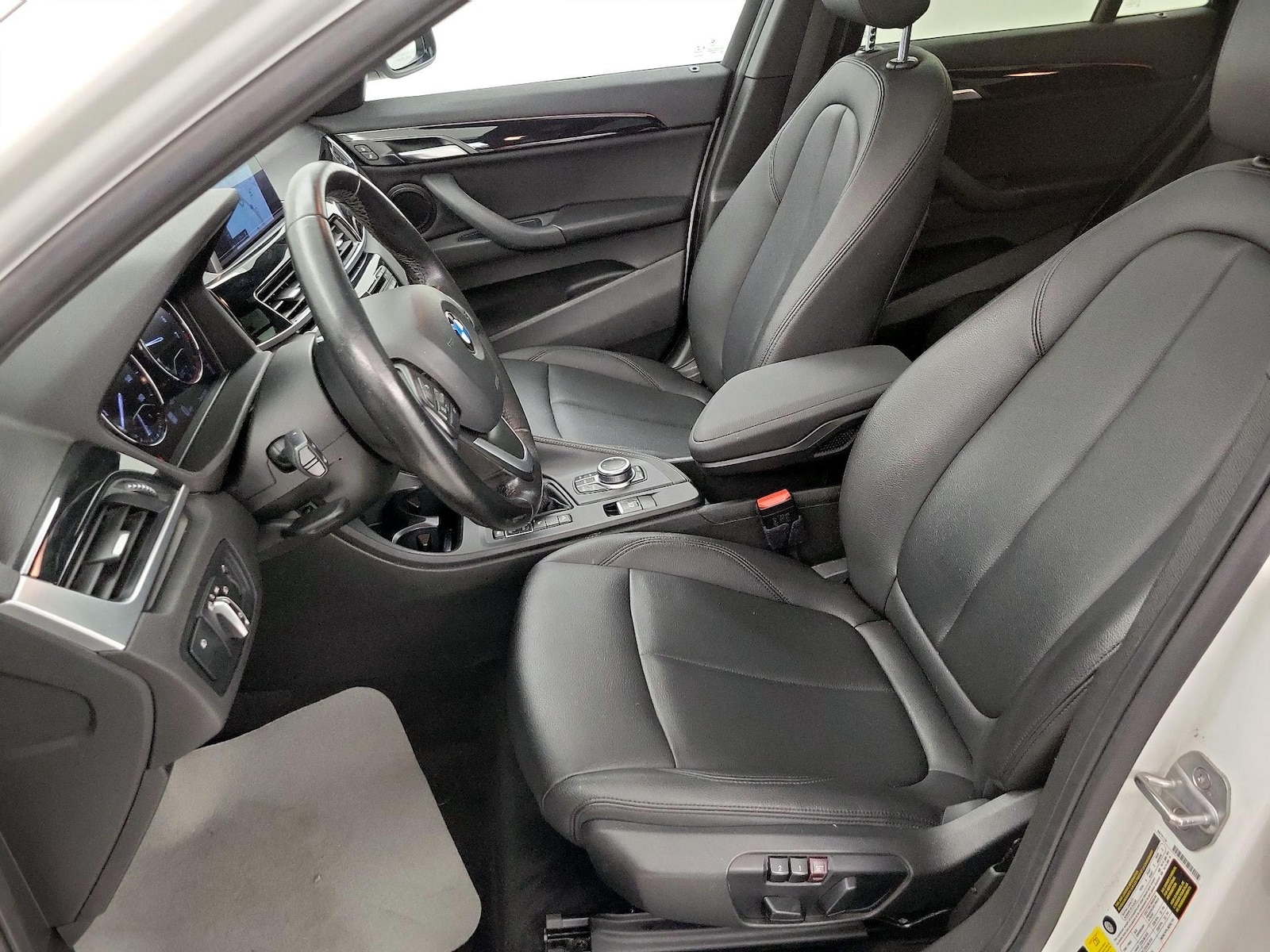 2019 BMW X1 28i - Photo 12