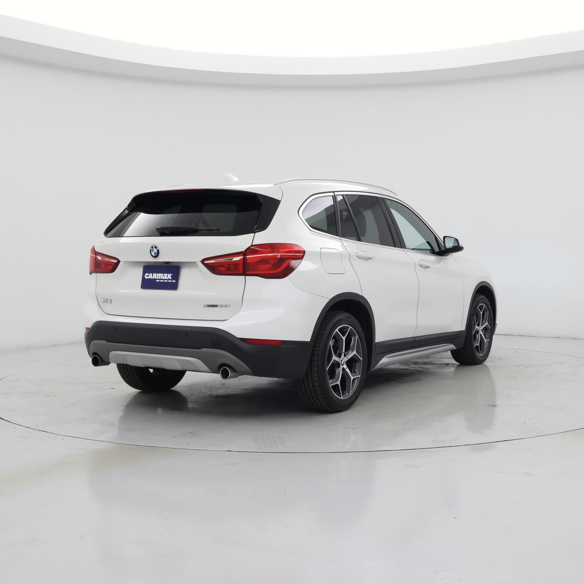 Thumbnail: 2019 BMW X1 - 8