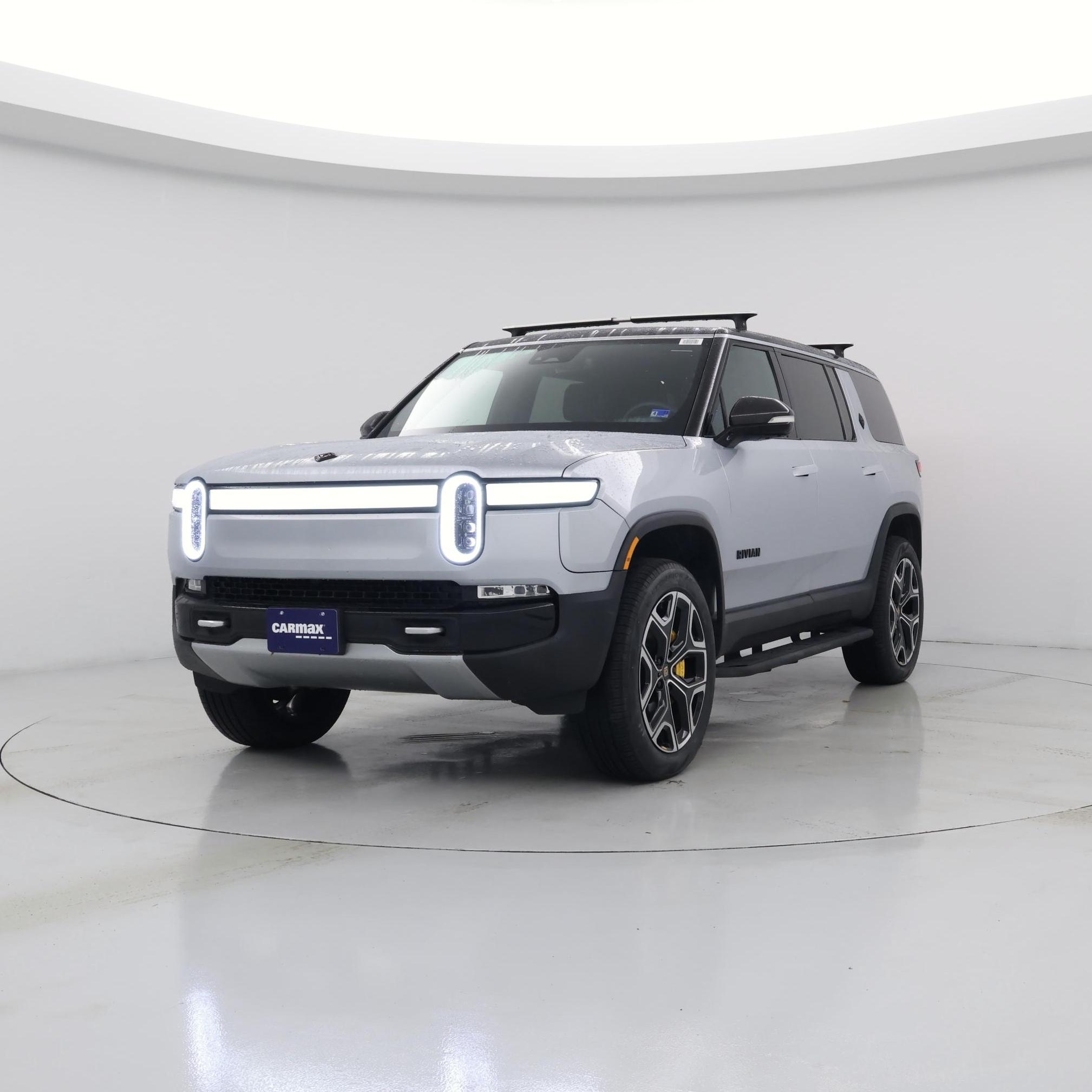 Thumbnail: 2023 Rivian R1S - 4