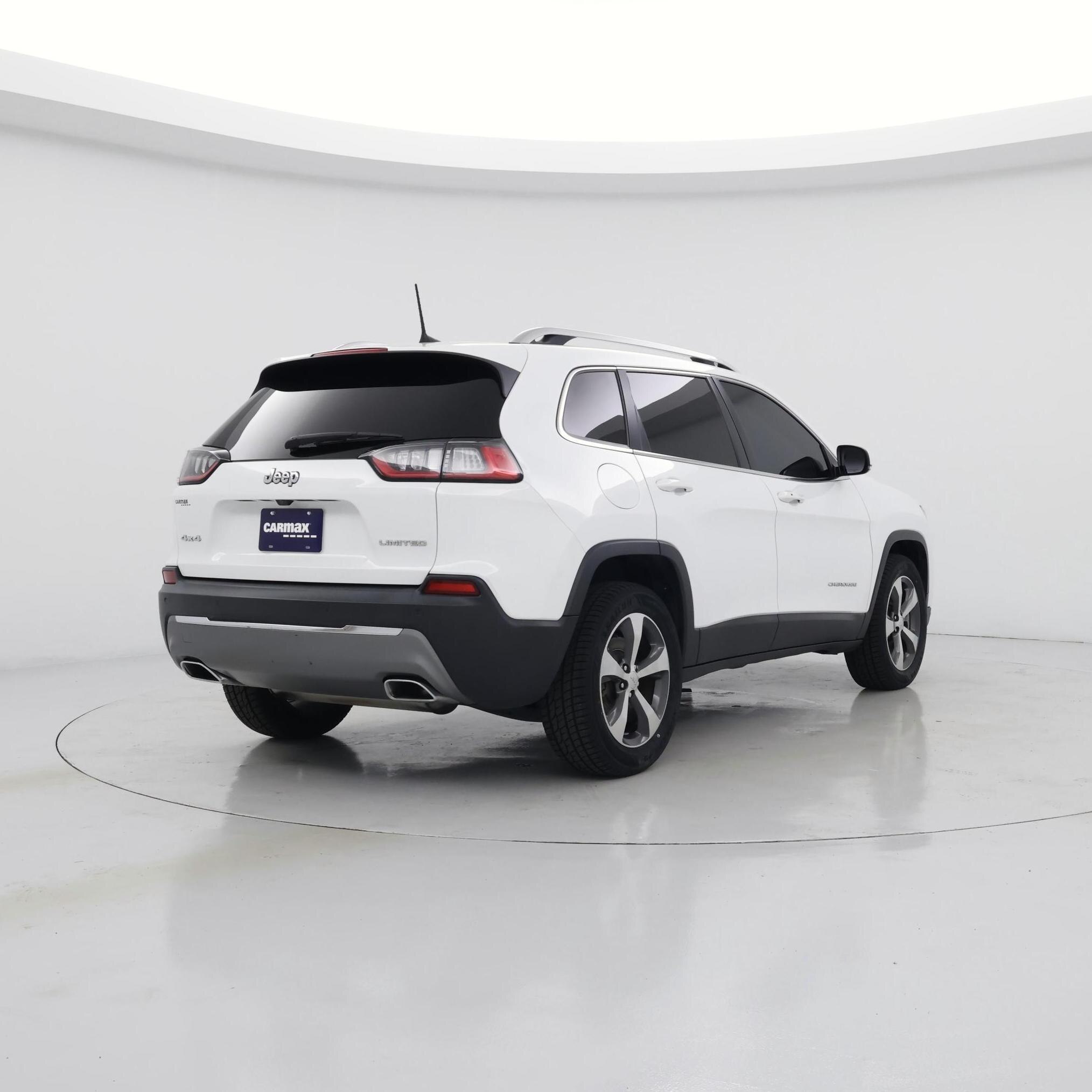 Thumbnail: 2019 Jeep Cherokee - 8
