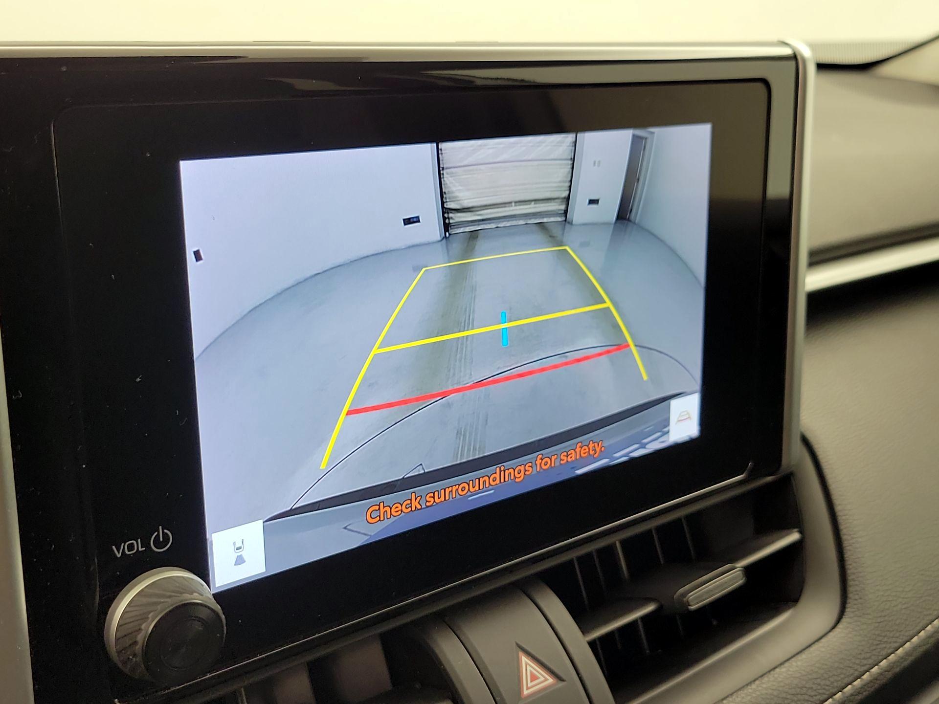 Thumbnail: 2023 Toyota RAV4 - 14