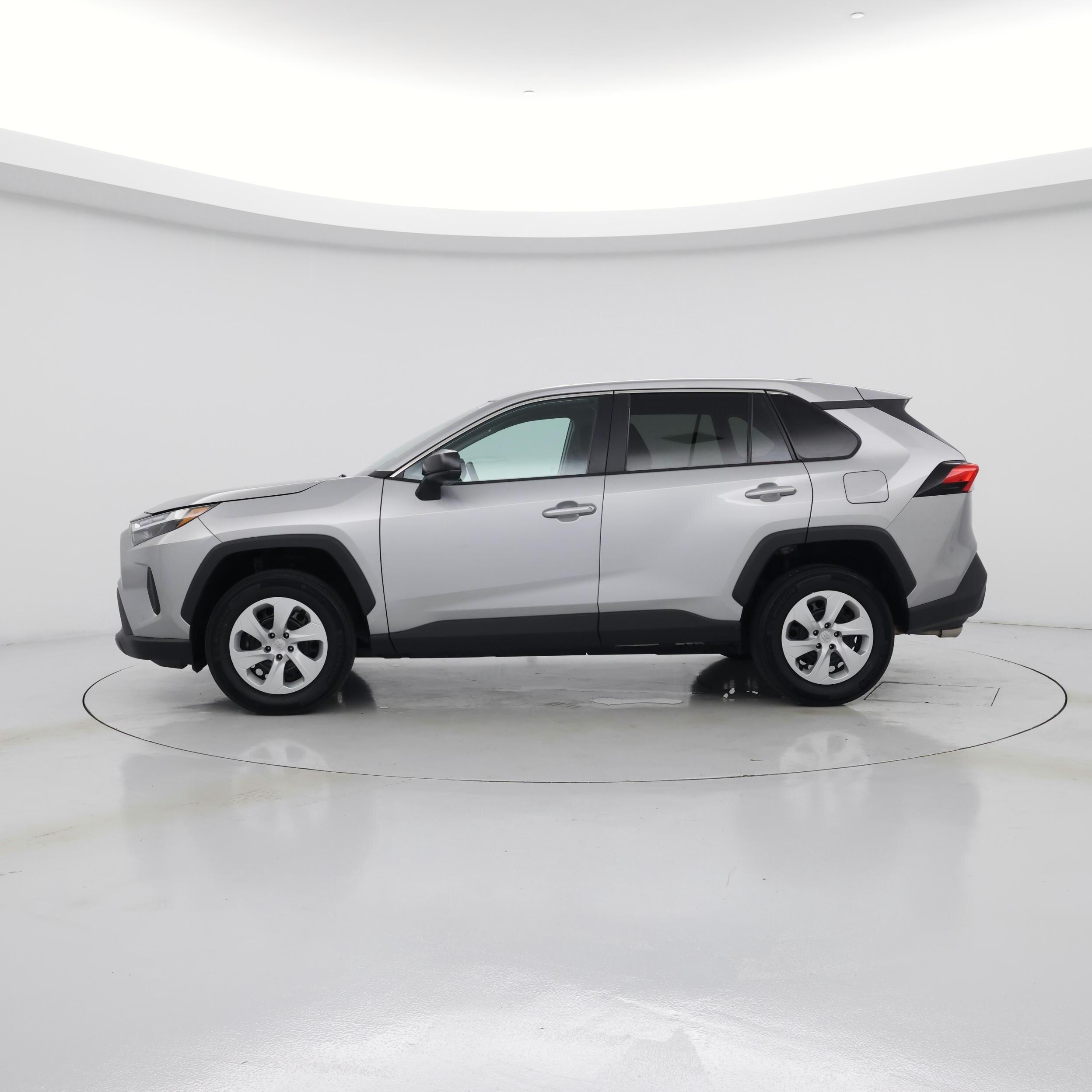 Thumbnail: 2023 Toyota RAV4 - 3