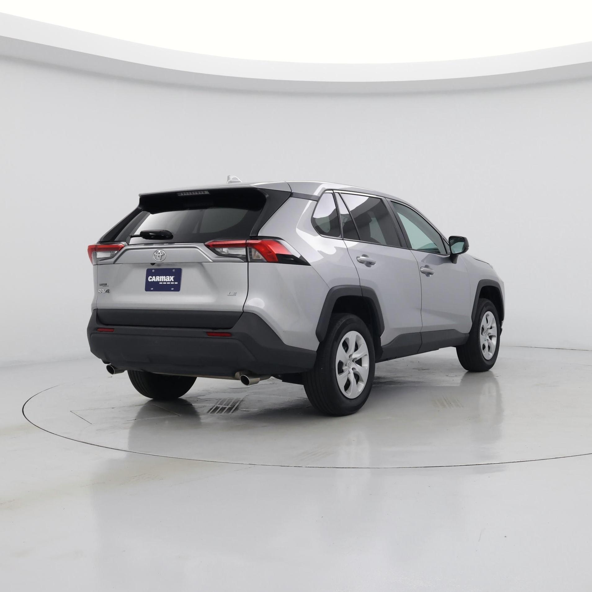 Thumbnail: 2023 Toyota RAV4 - 8