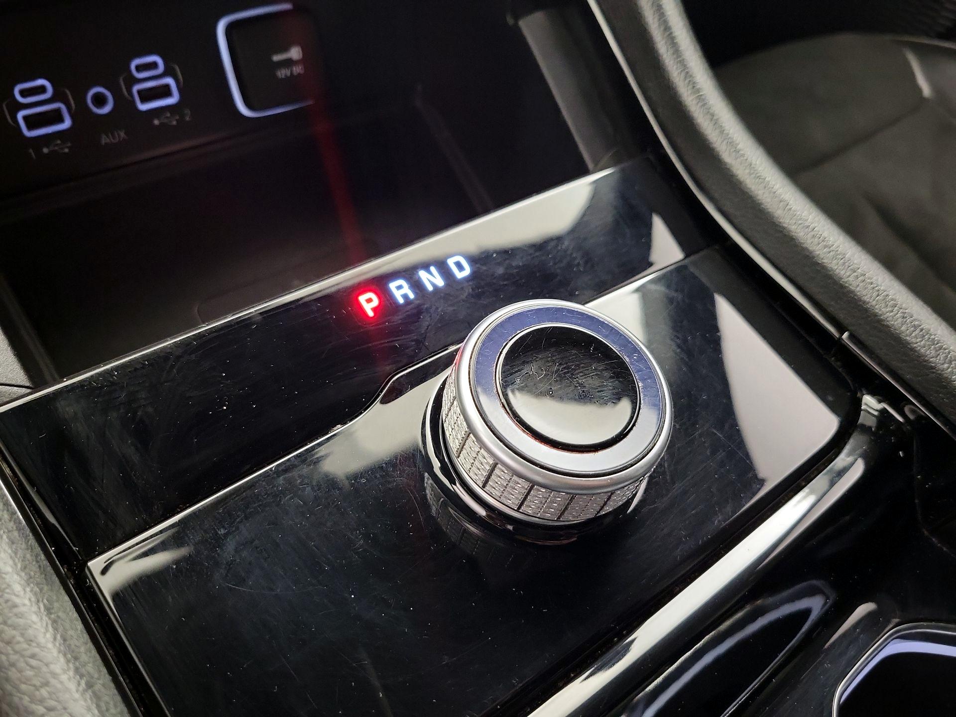 Thumbnail: 2023 Jeep Grand Cherokee - 17