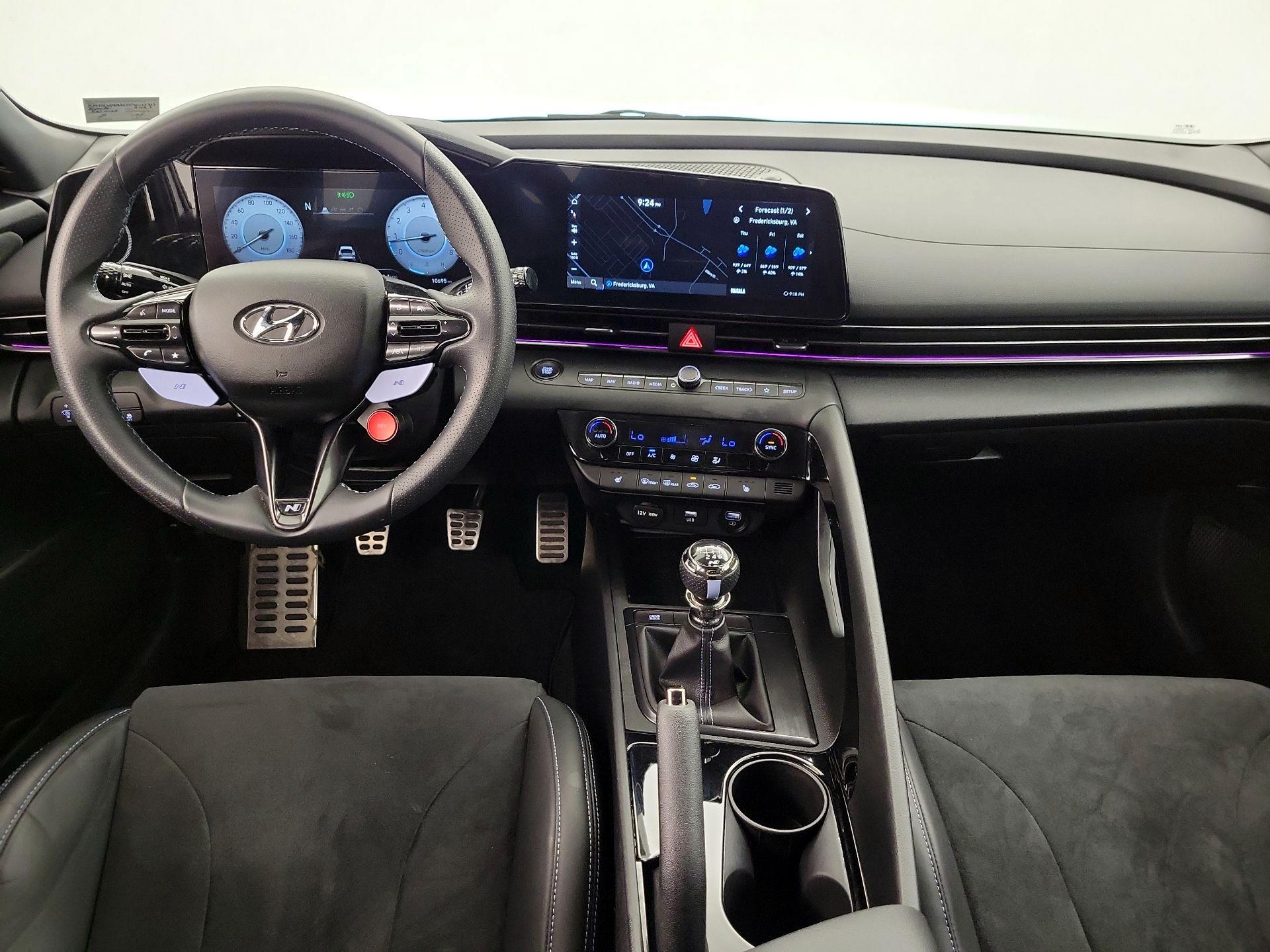 Thumbnail: 2023 Hyundai Elantra - 9