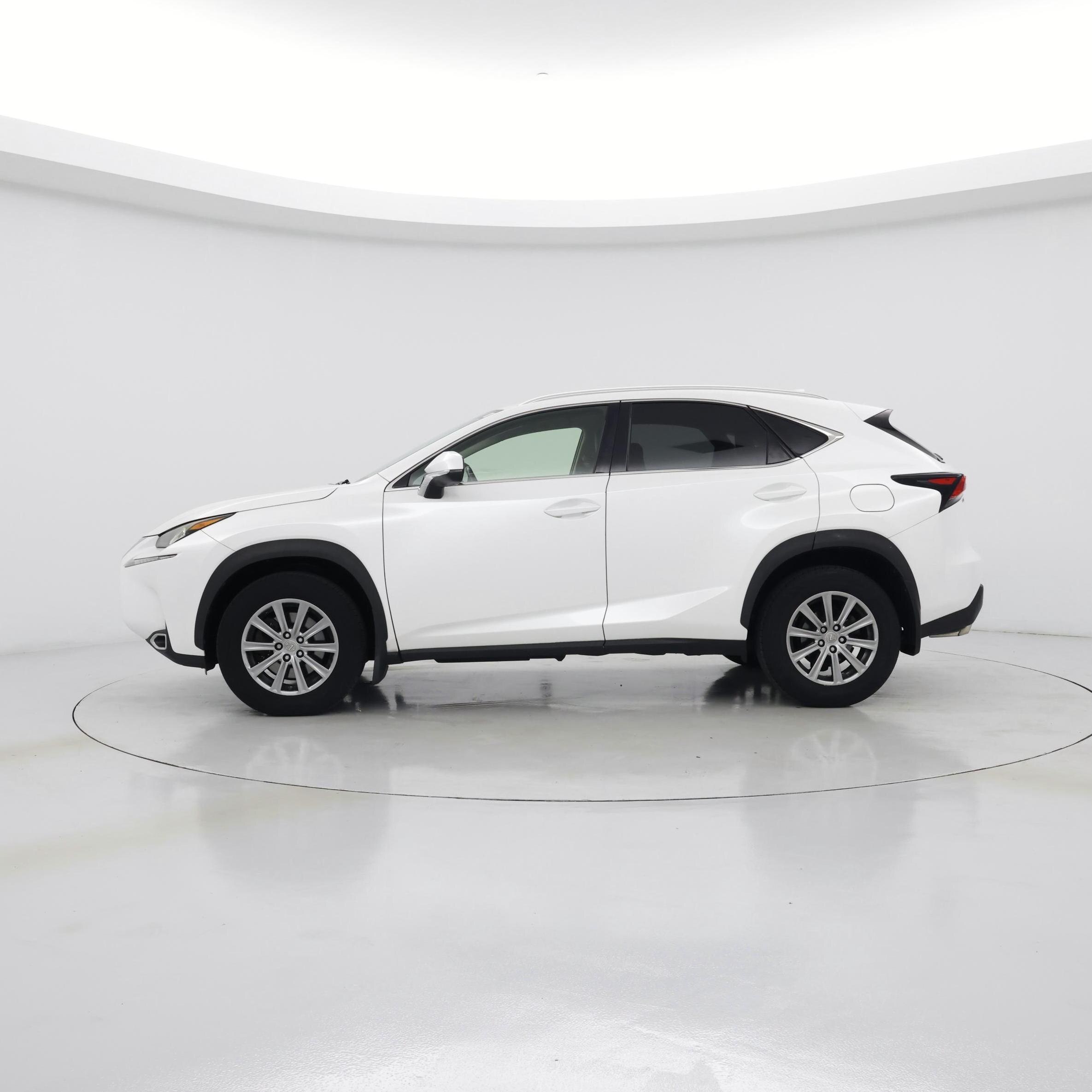 Thumbnail: 2016 Lexus NX - 3