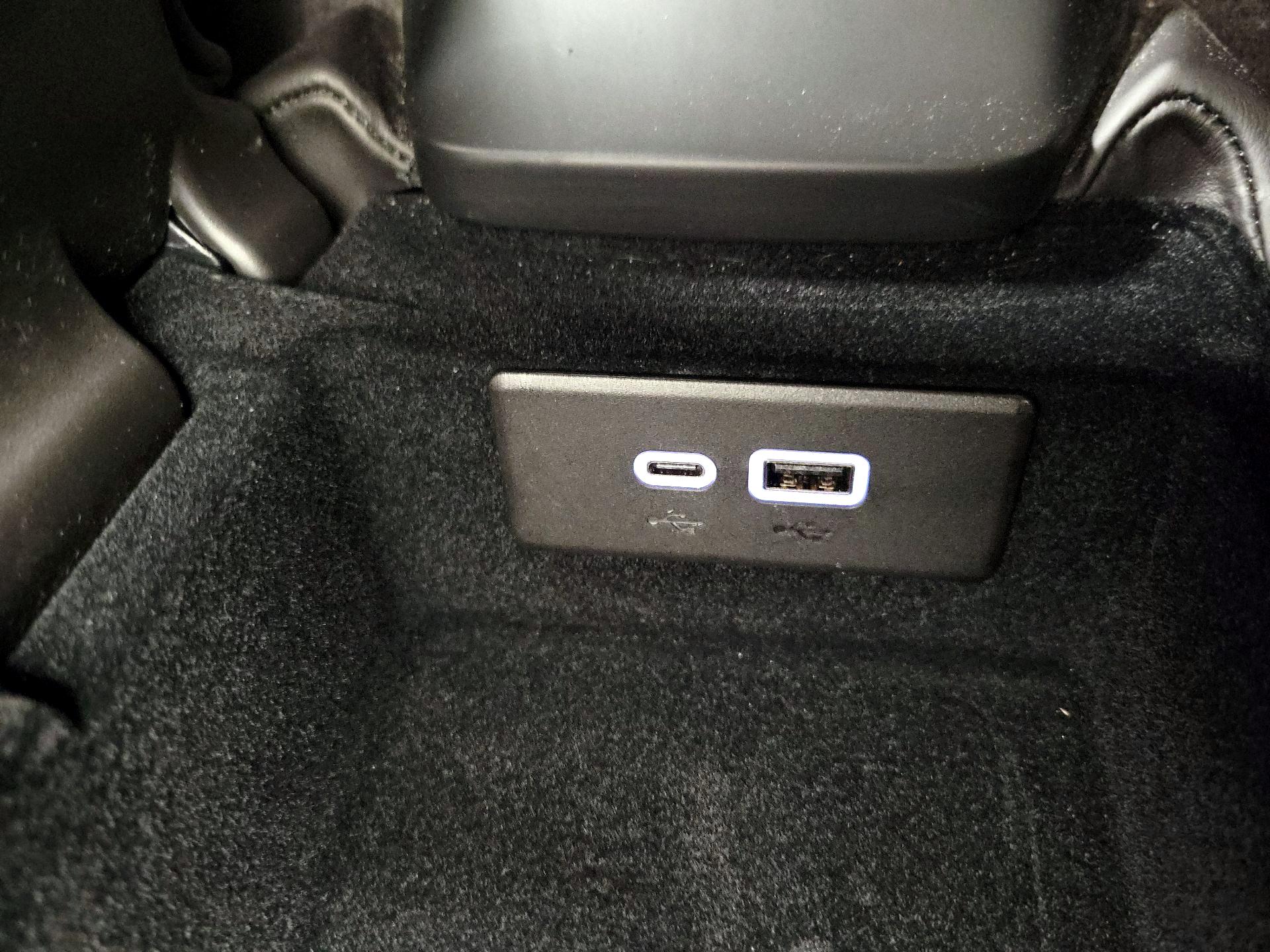 Thumbnail: 2025 Chevrolet Corvette - 18