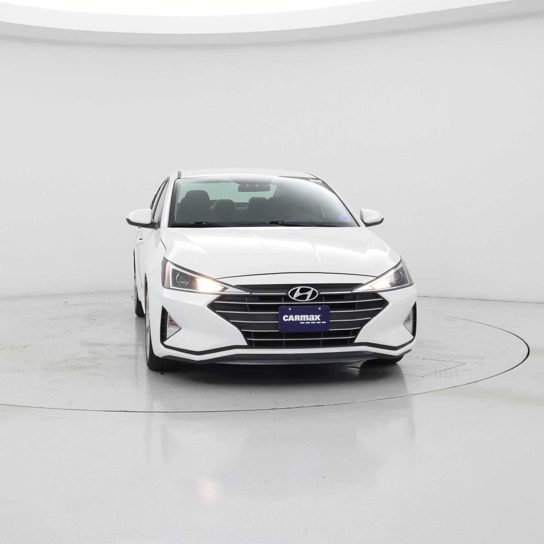 Thumbnail: 2019 Hyundai Elantra - 5