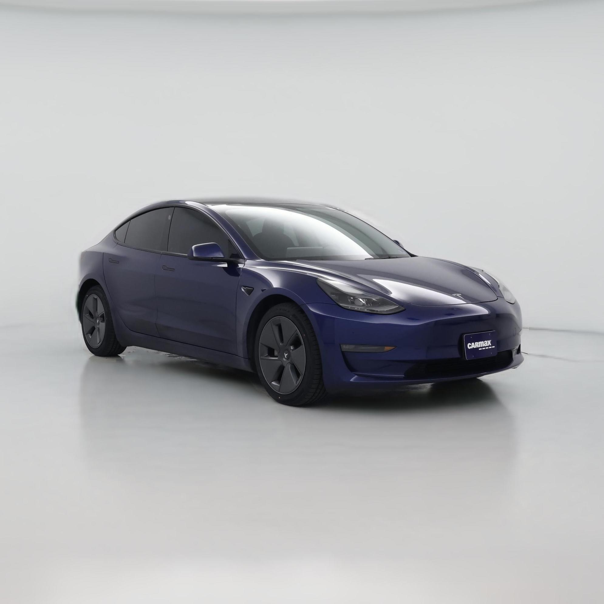 Thumbnail: 2022 Tesla Model 3 - 1
