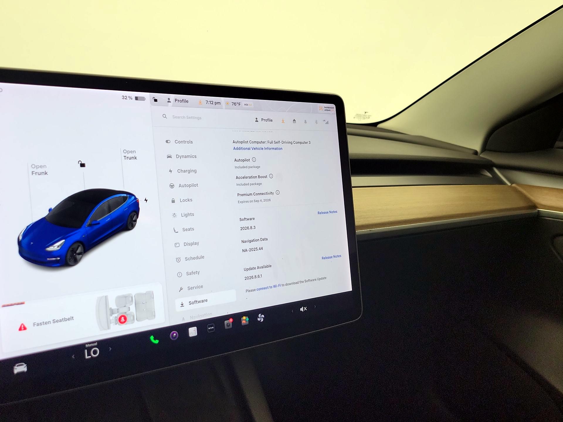 Thumbnail: 2022 Tesla Model 3 - 13