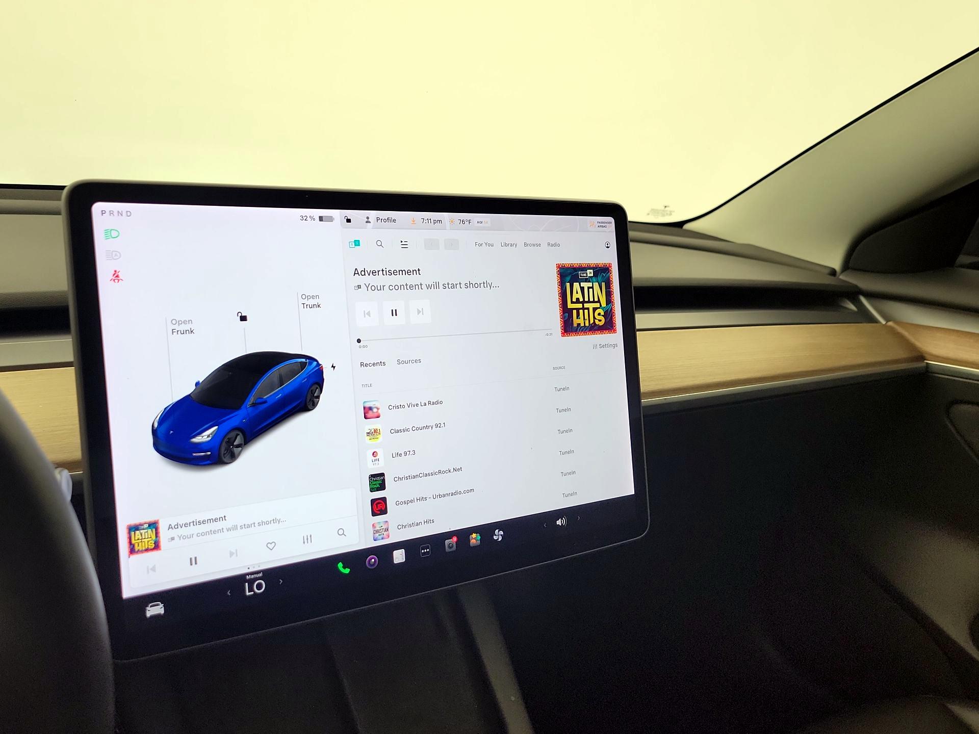 Thumbnail: 2022 Tesla Model 3 - 15