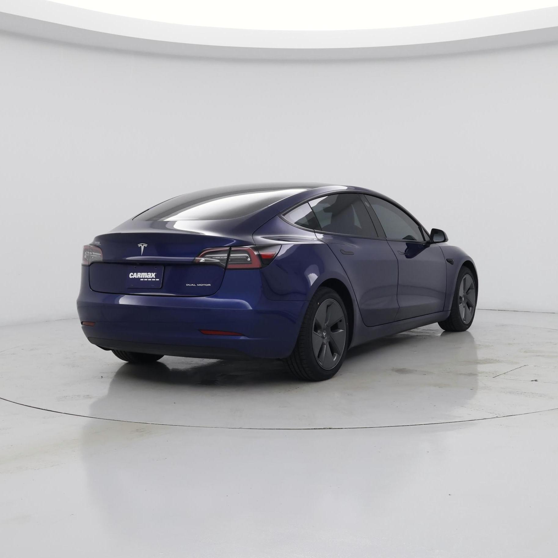 Thumbnail: 2022 Tesla Model 3 - 8