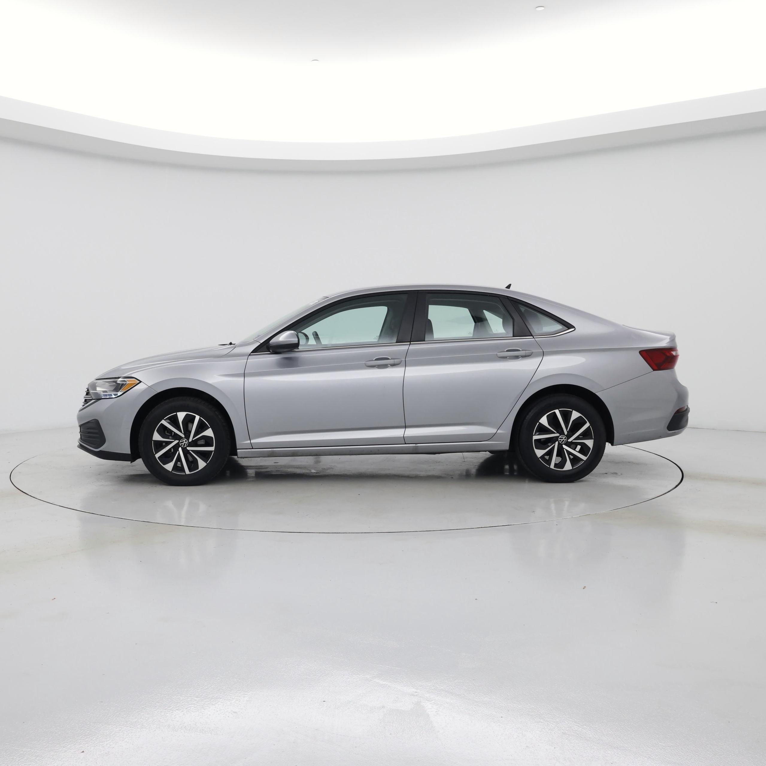 Thumbnail: 2024 Volkswagen Jetta - 3