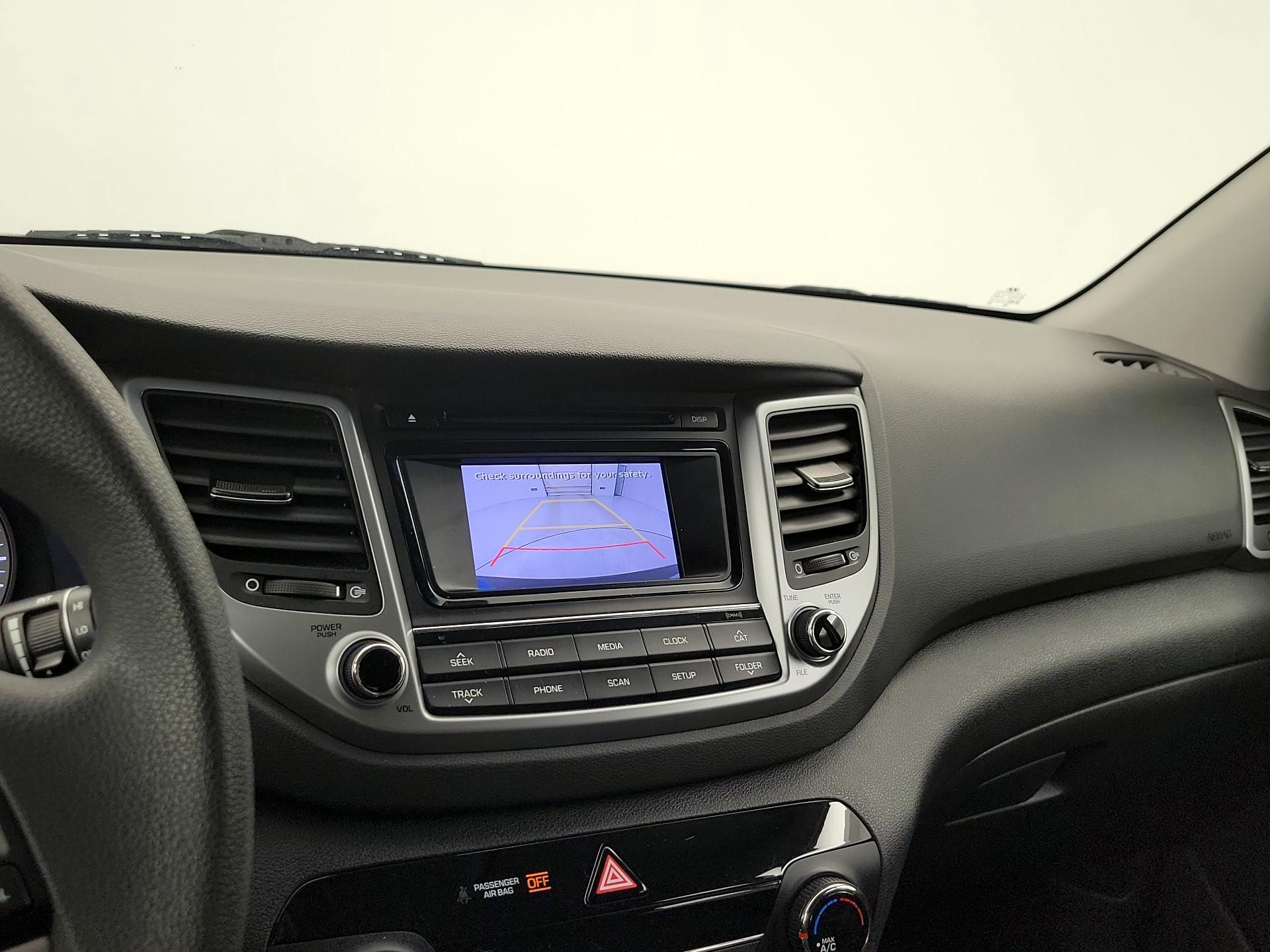 Thumbnail: 2017 Hyundai Tucson - 14
