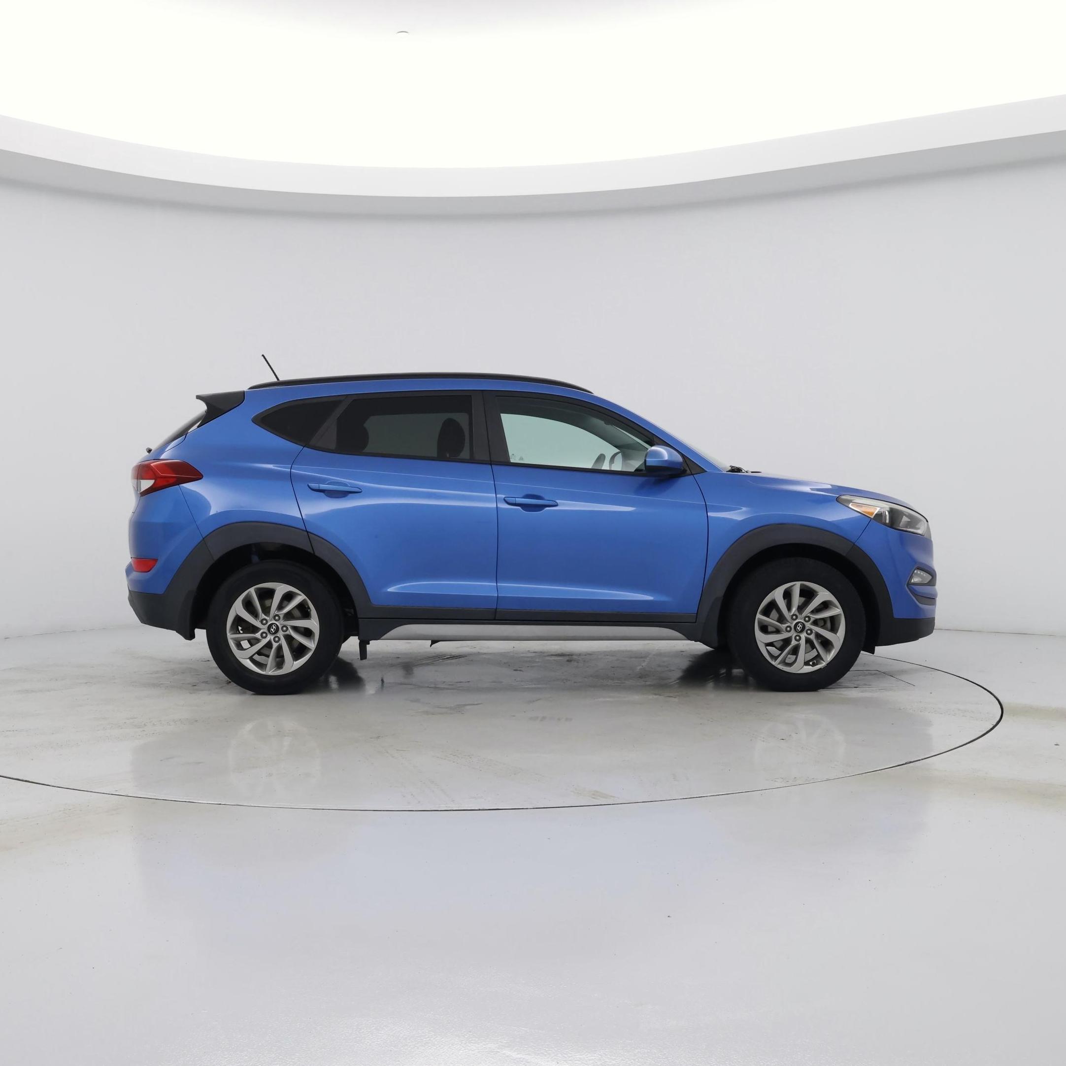 Thumbnail: 2017 Hyundai Tucson - 7