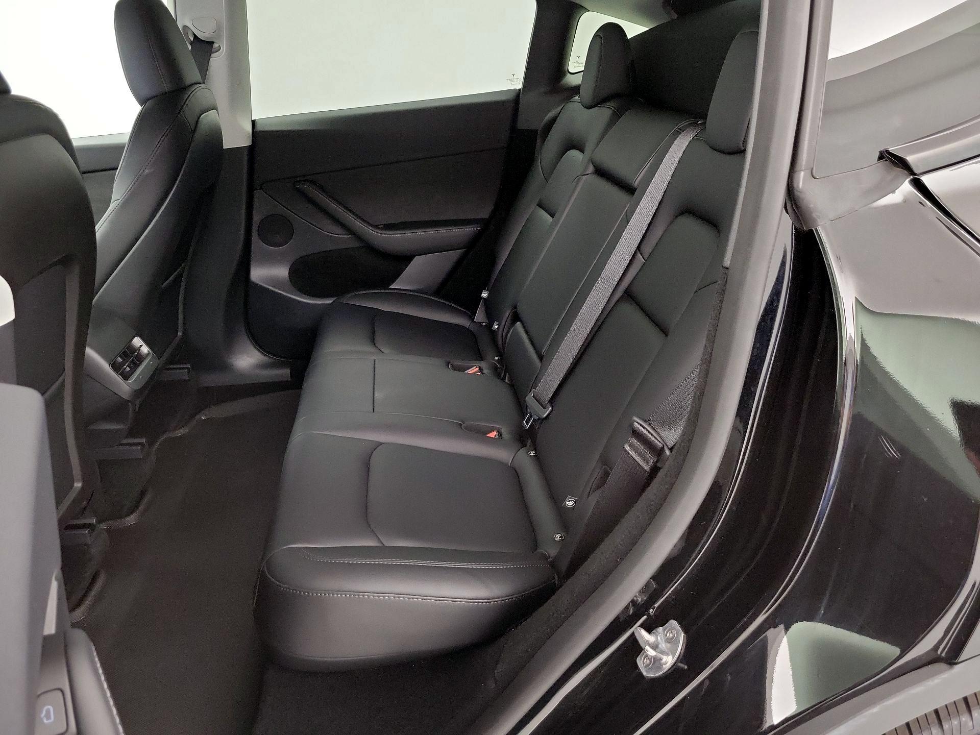 Thumbnail: 2025 Tesla Model Y - 20