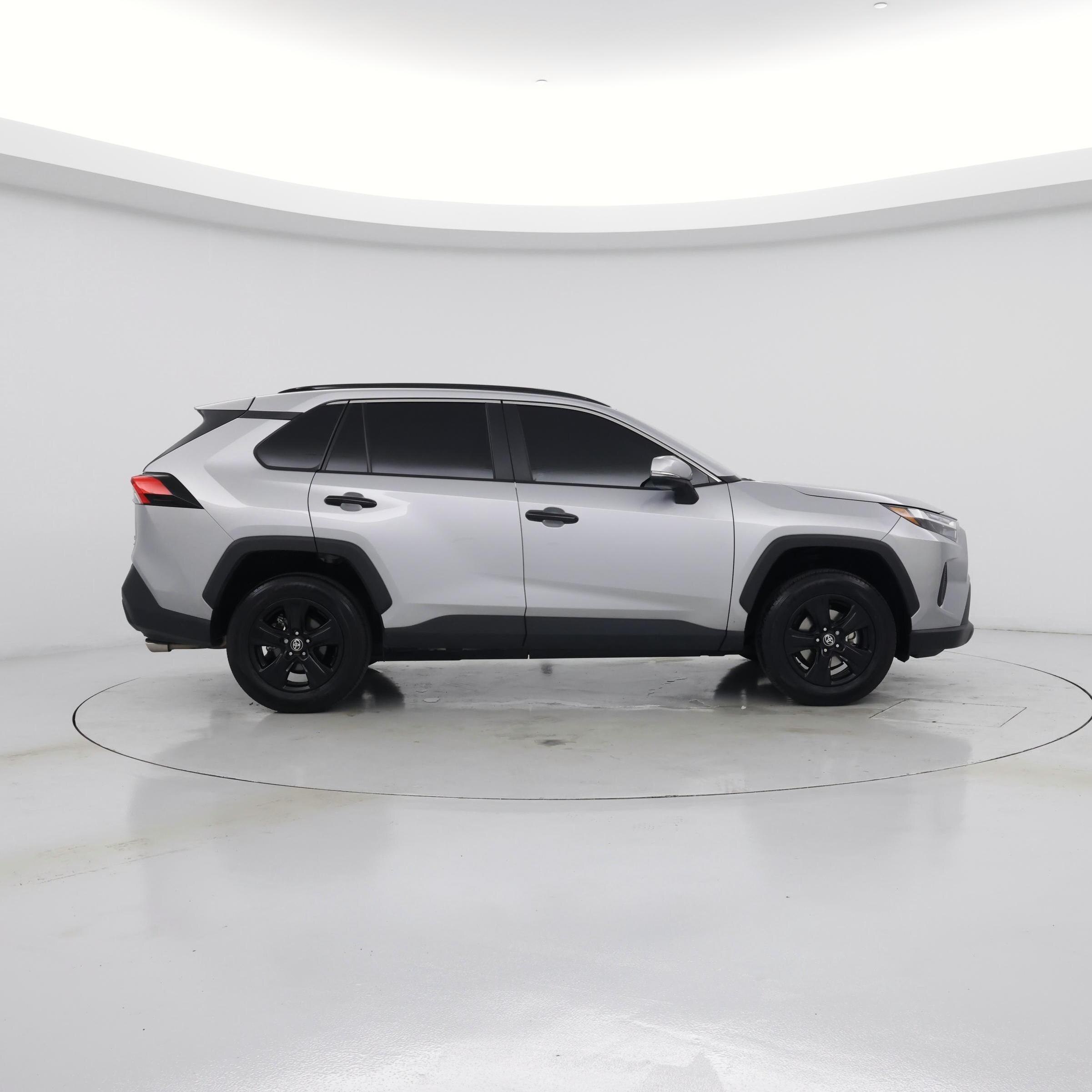 Thumbnail: 2025 Toyota RAV4 - 7