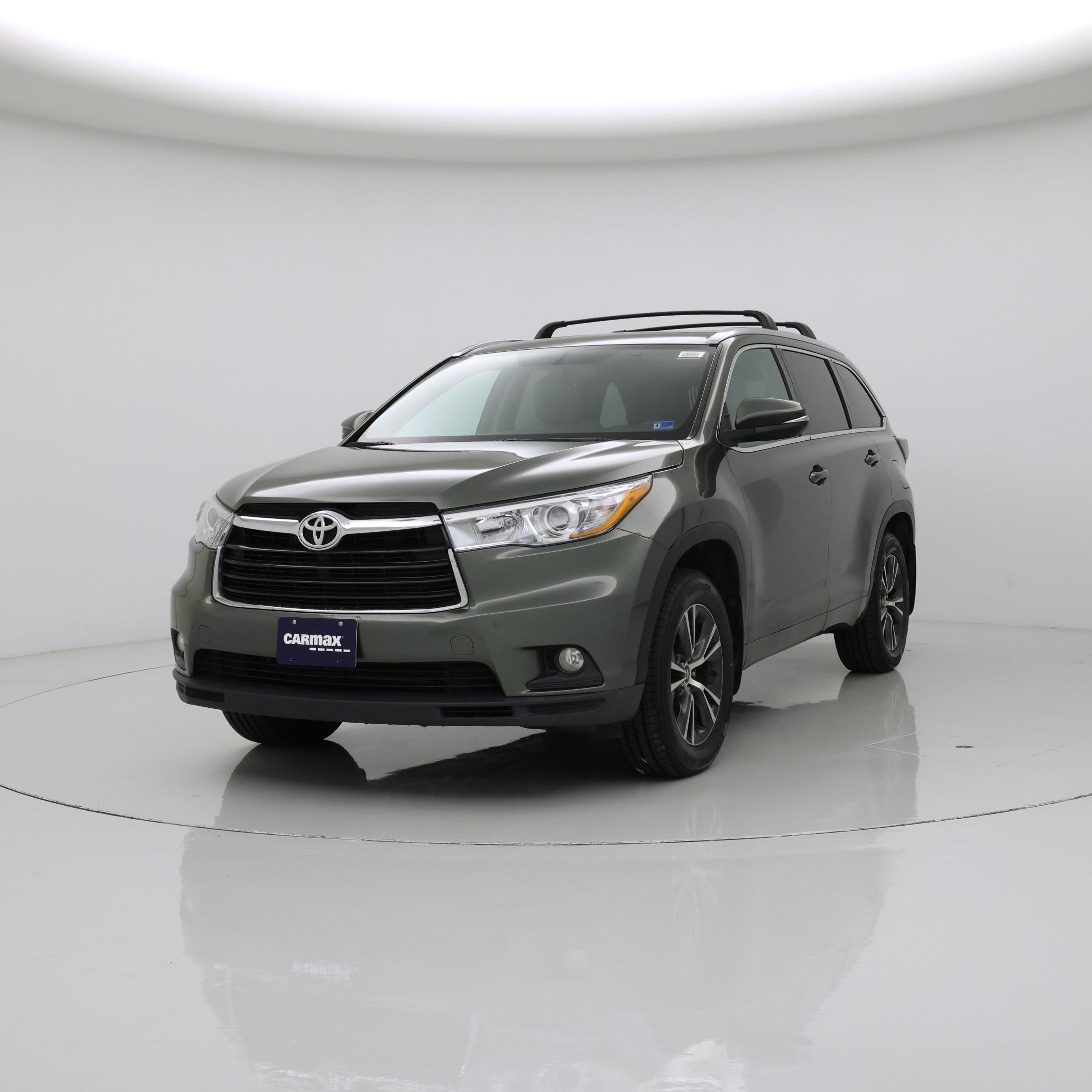 Thumbnail: 2016 Toyota Highlander - 4