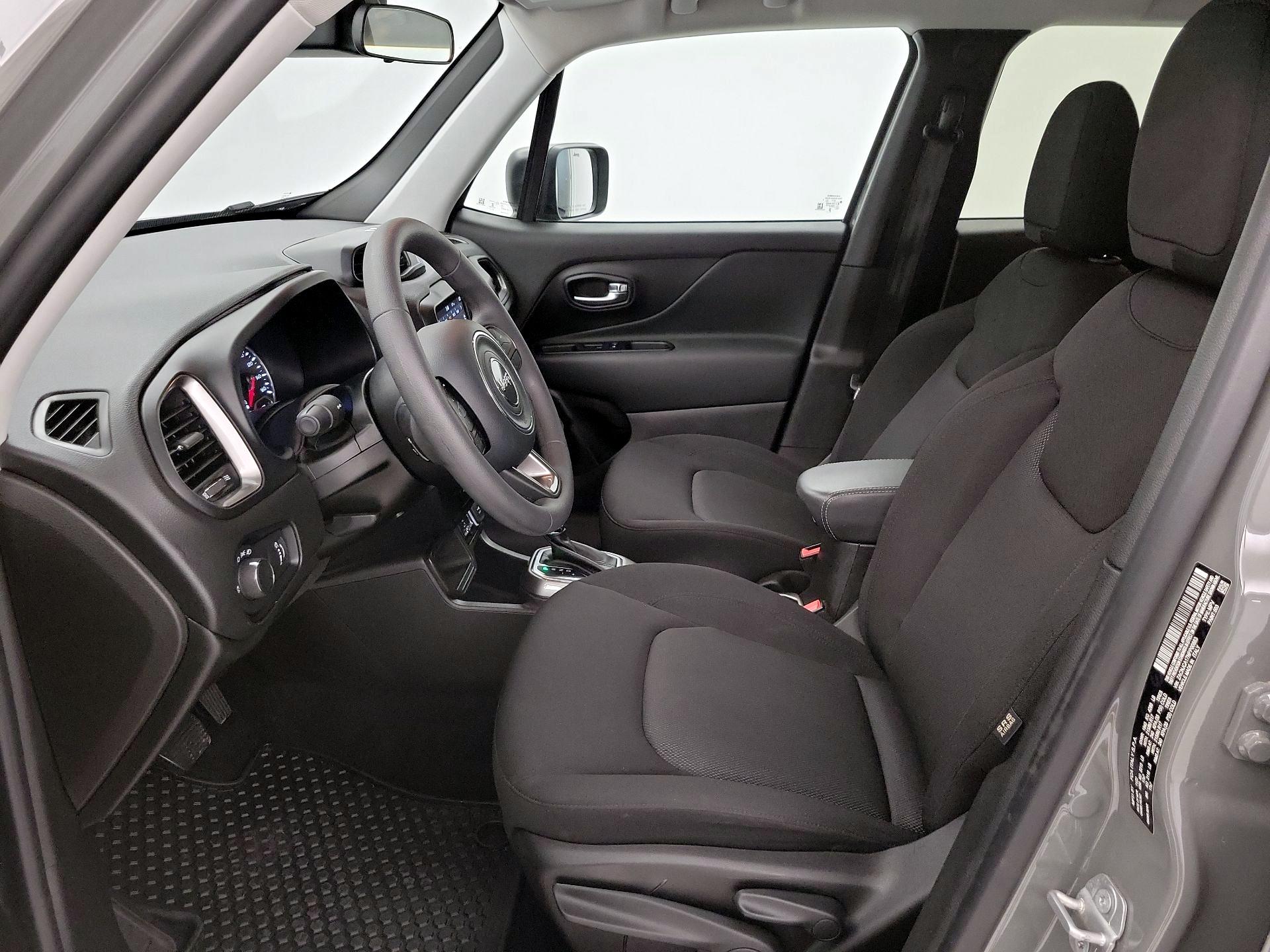 Thumbnail: 2022 Jeep Renegade - 11