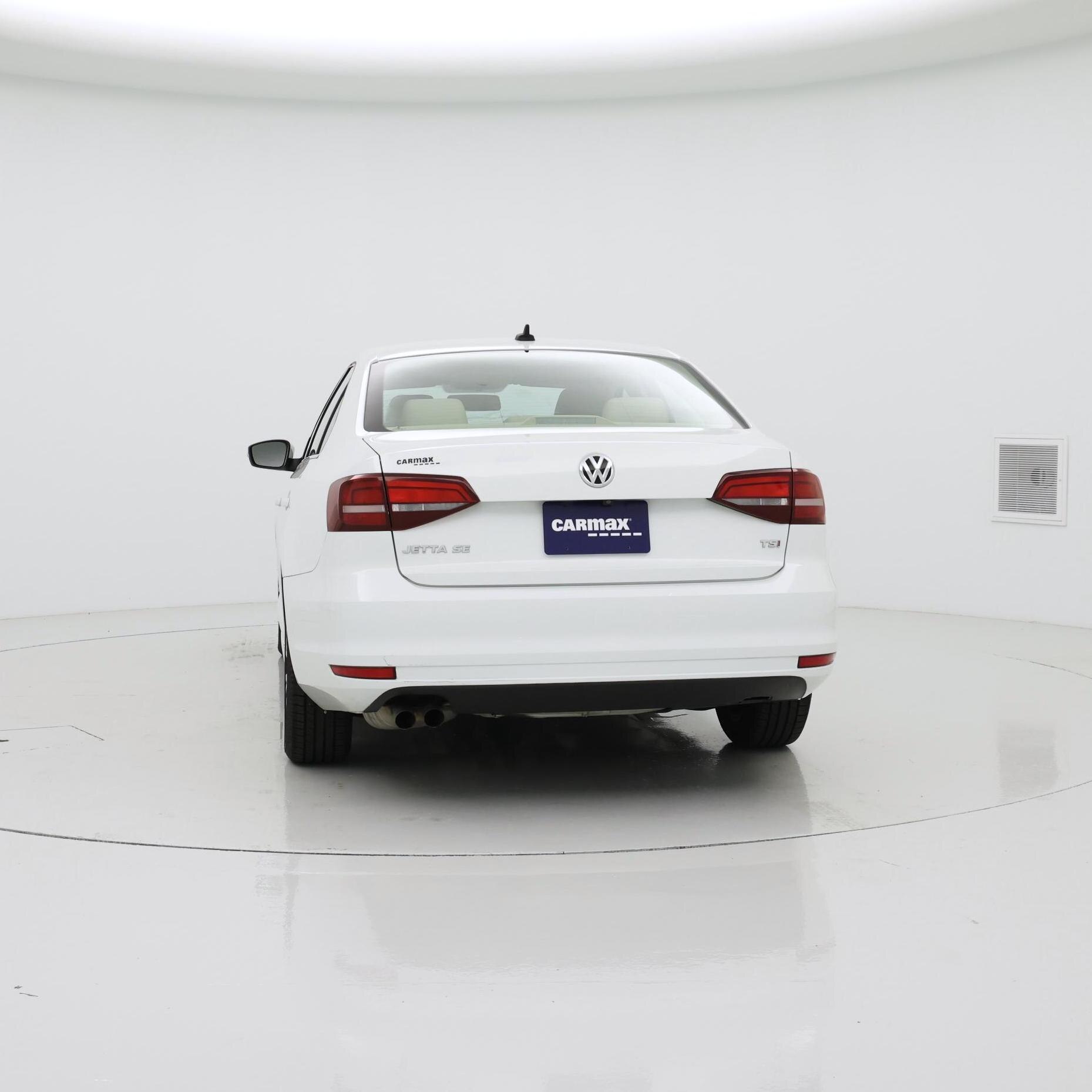 Thumbnail: 2017 Volkswagen Jetta - 6