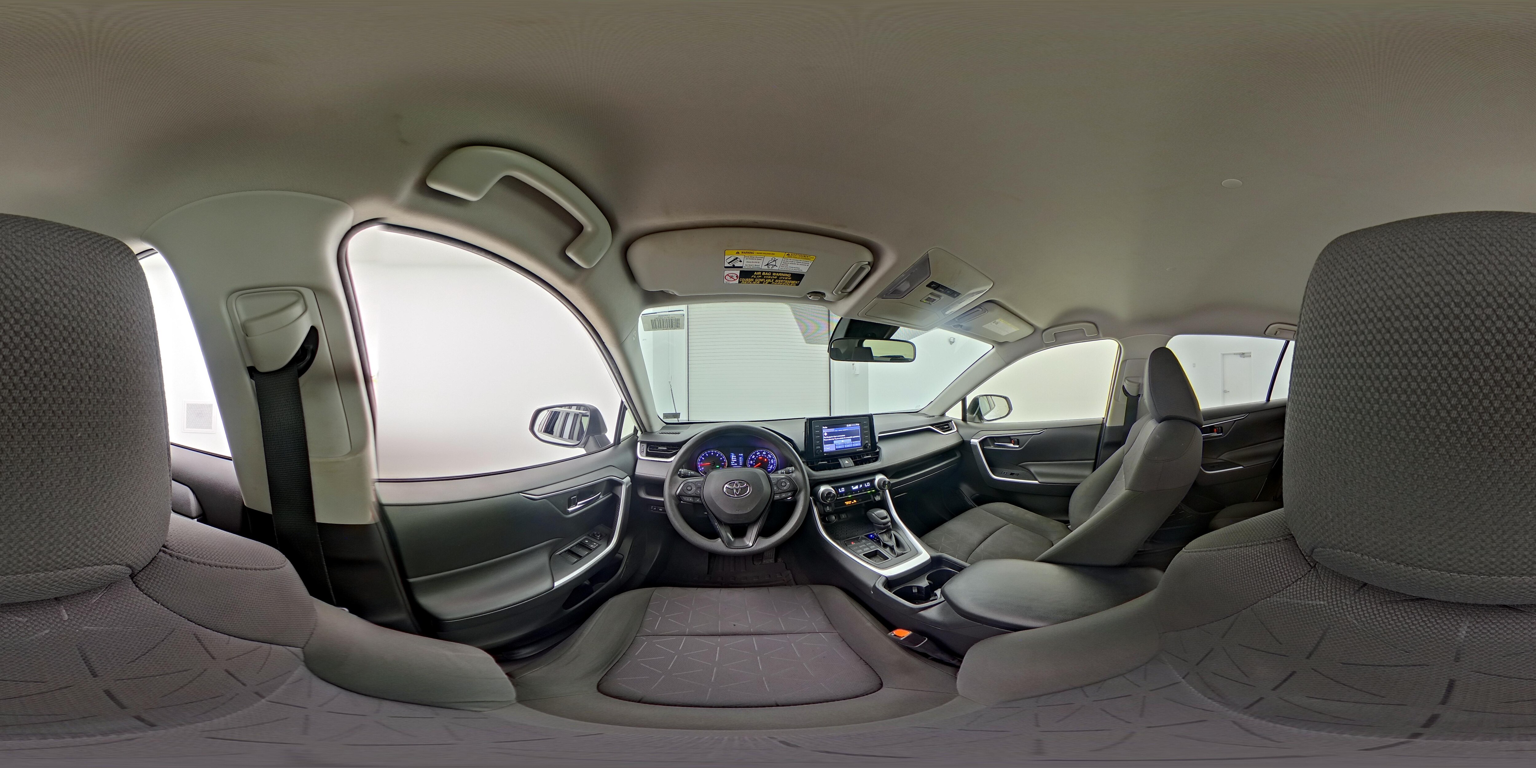 2020 Toyota RAV4 XLE - Photo 26
