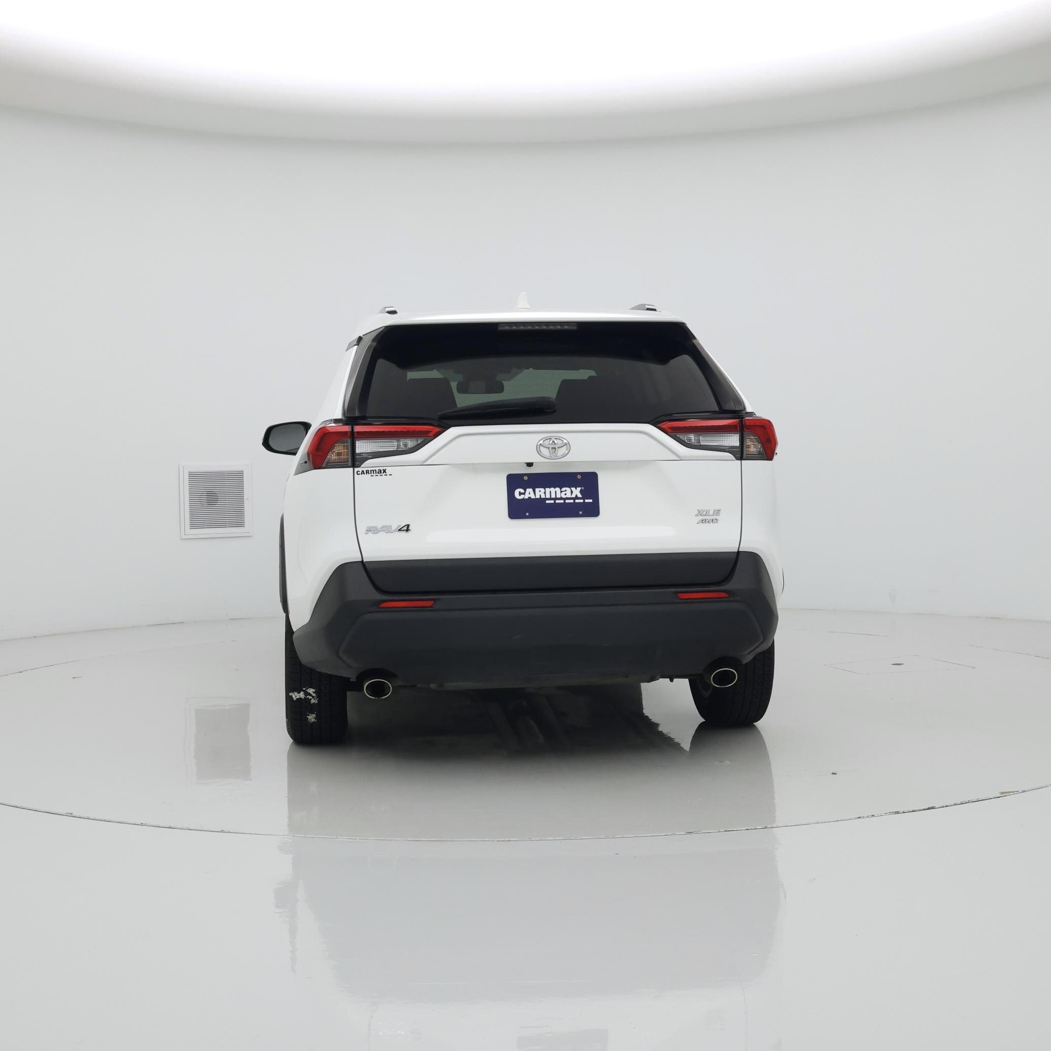 Thumbnail: 2020 Toyota RAV4 - 6