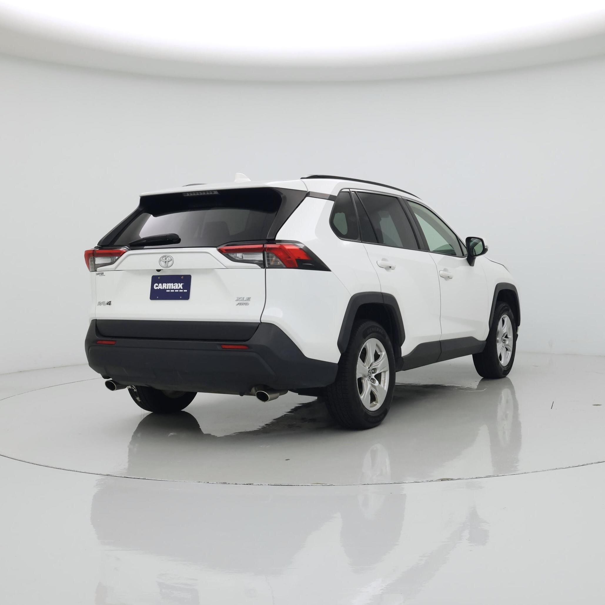 Thumbnail: 2020 Toyota RAV4 - 8