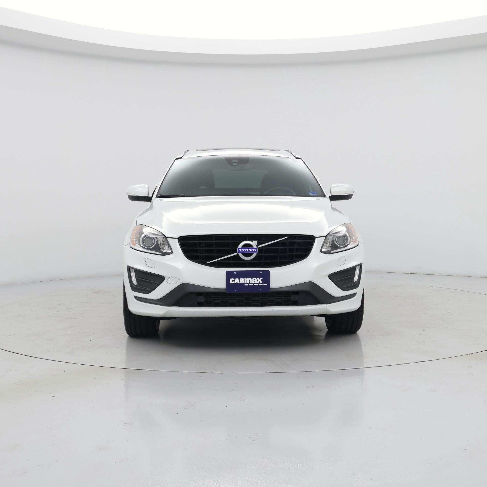 Thumbnail: 2016 Volvo XC60 - 5