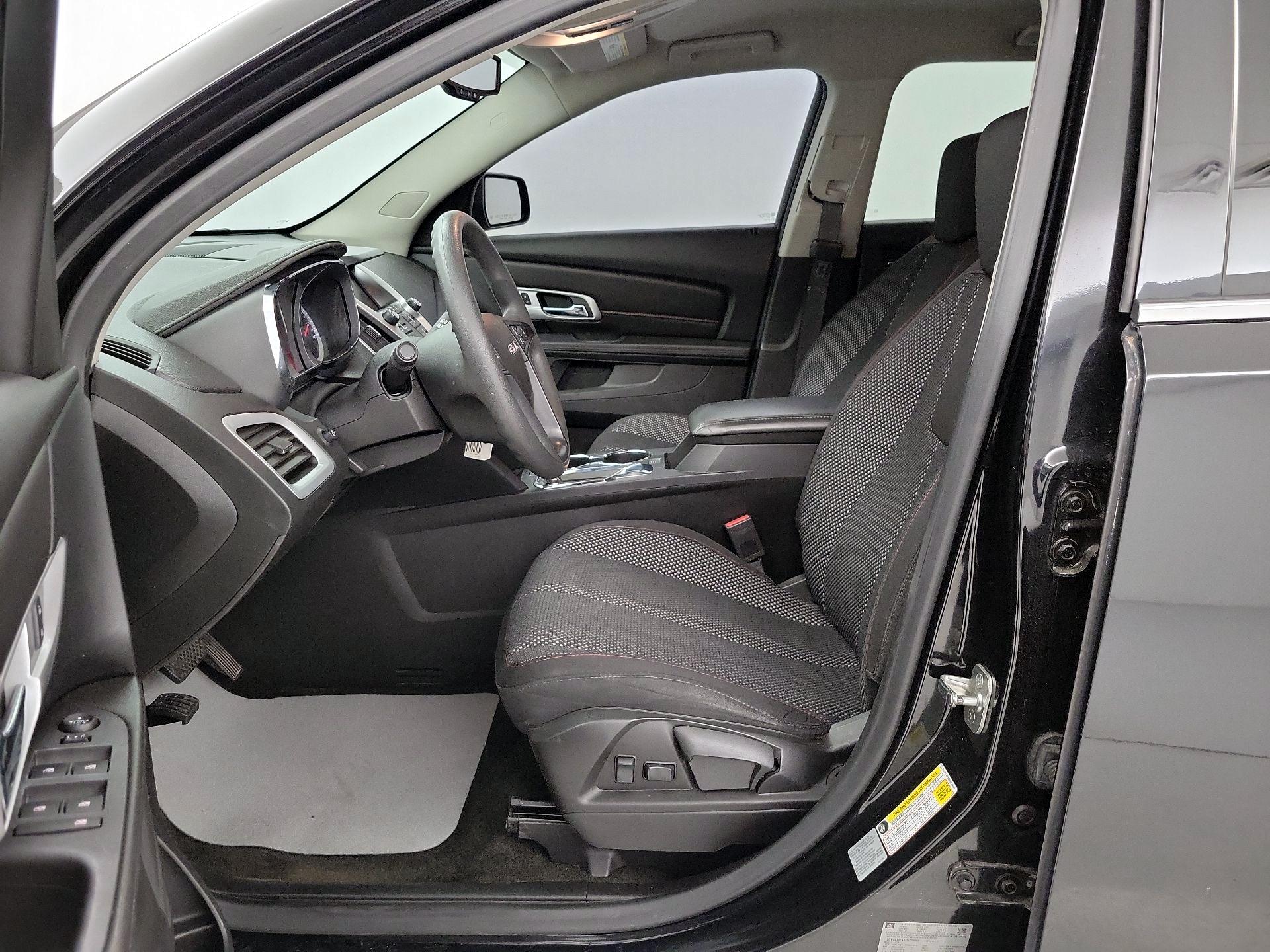 Thumbnail: 2017 GMC Terrain - 11