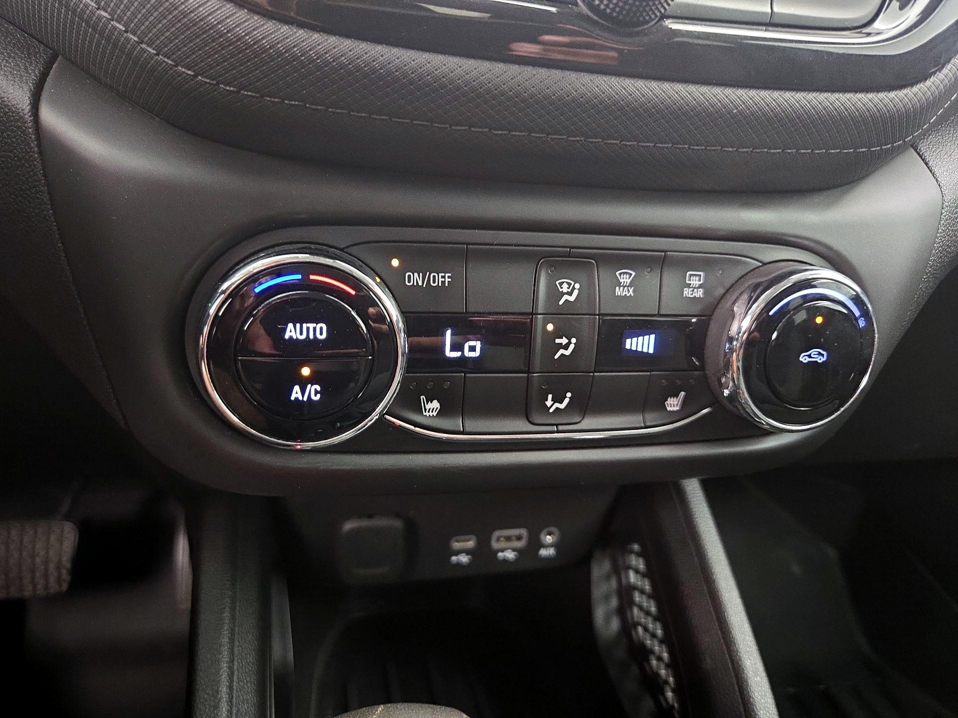 Thumbnail: 2021 Chevrolet TrailBlazer - 16