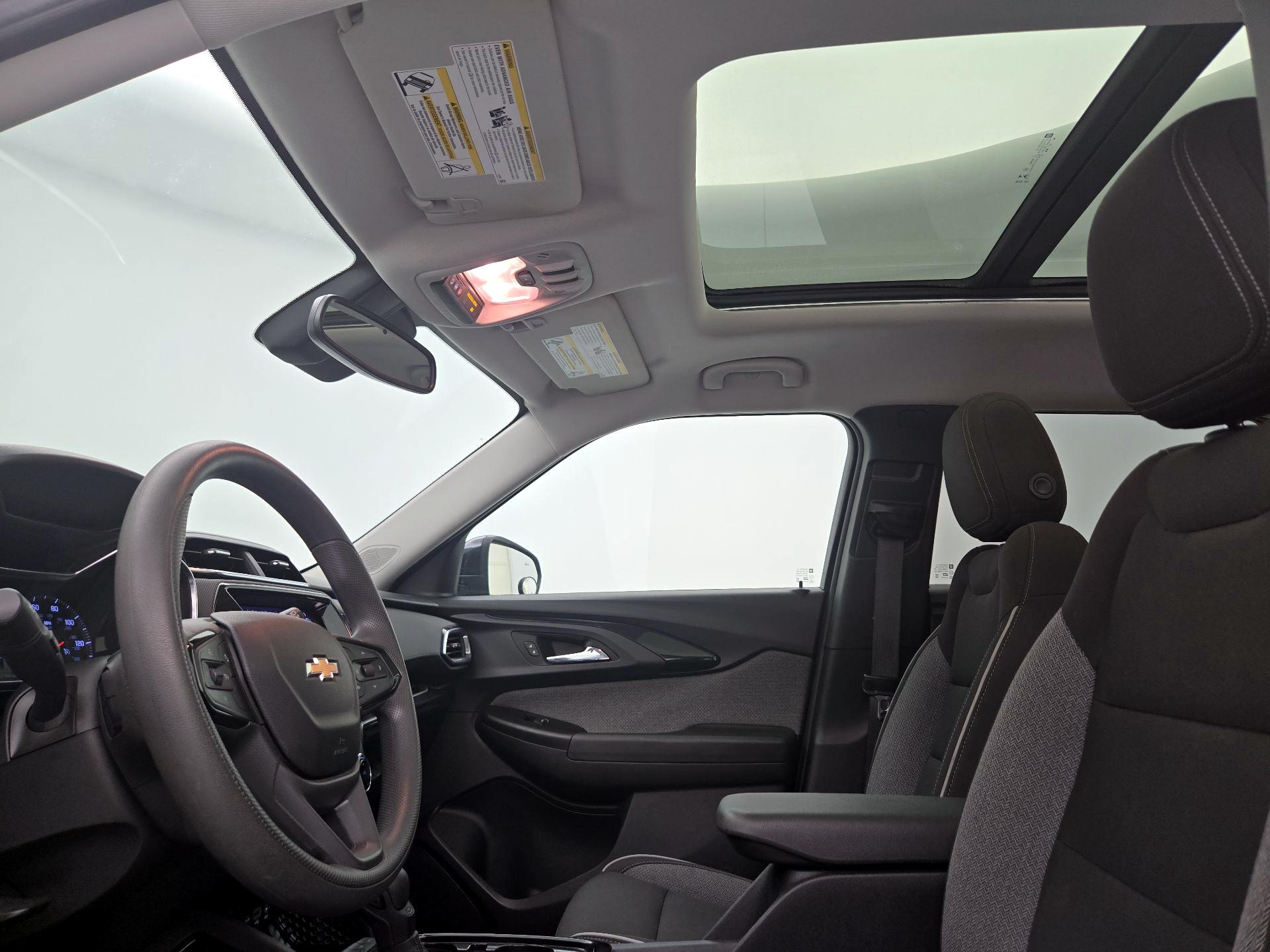 Thumbnail: 2021 Chevrolet TrailBlazer - 19