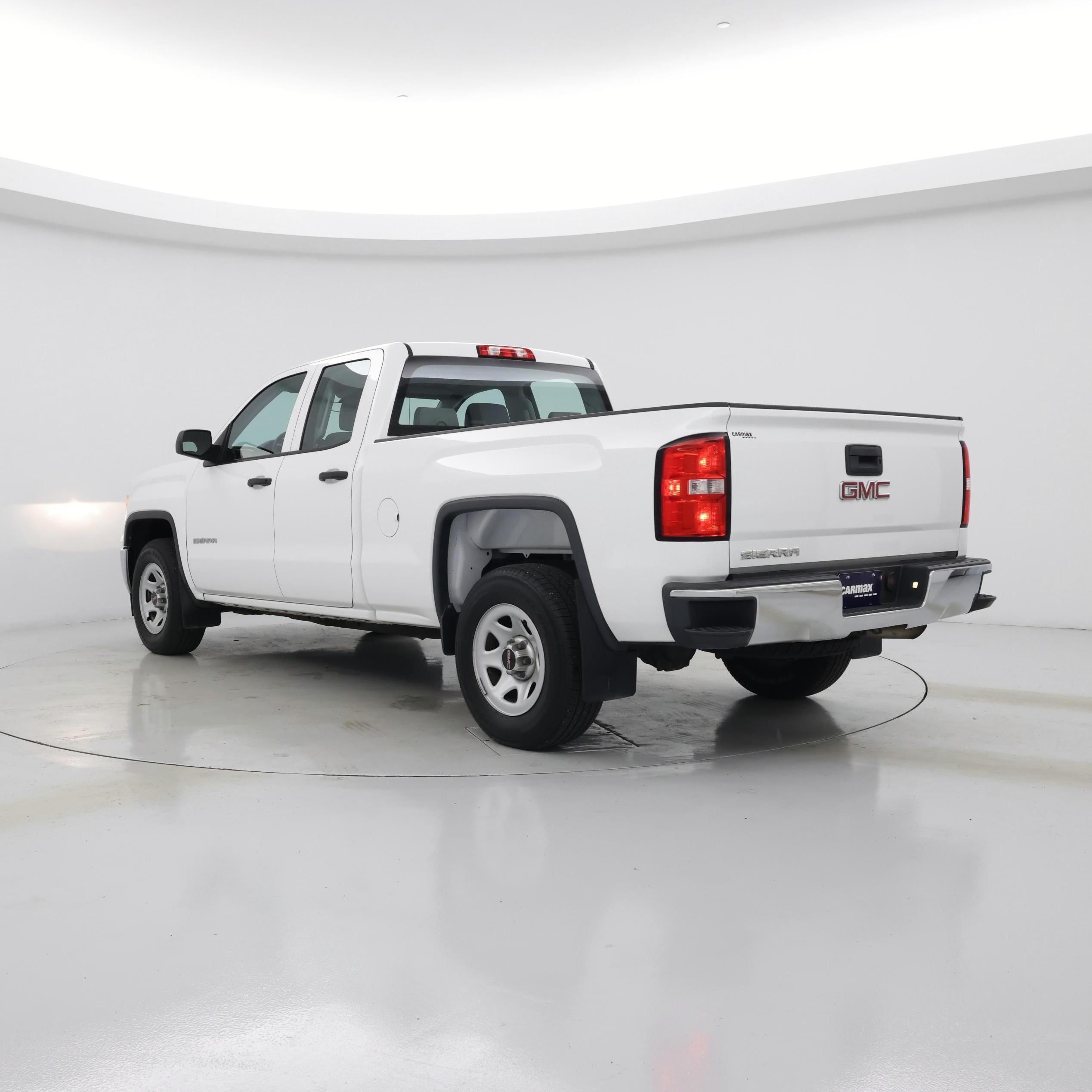 Thumbnail: 2015 GMC Sierra 1500 - 2