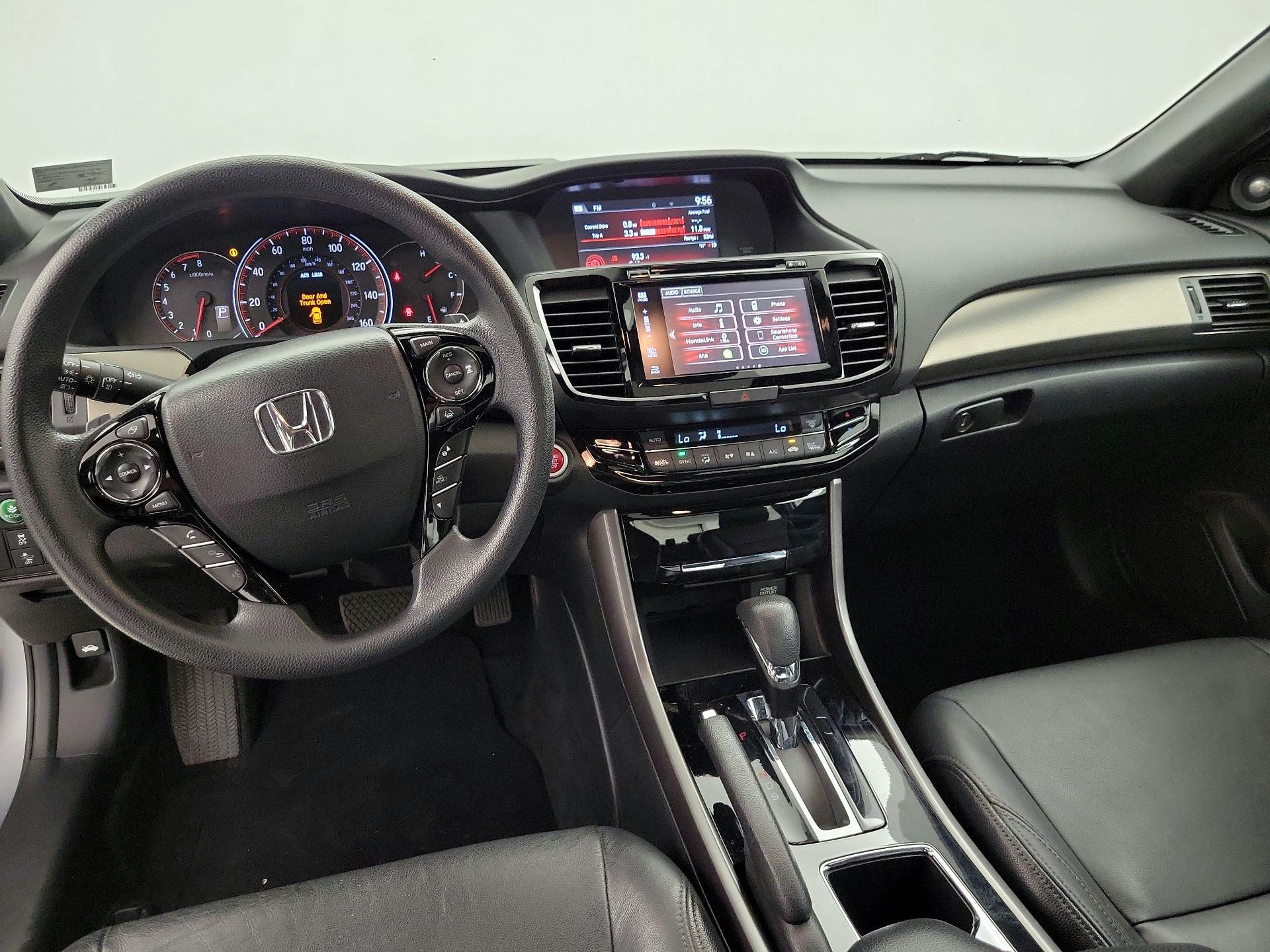 Thumbnail: 2016 Honda Accord - 9