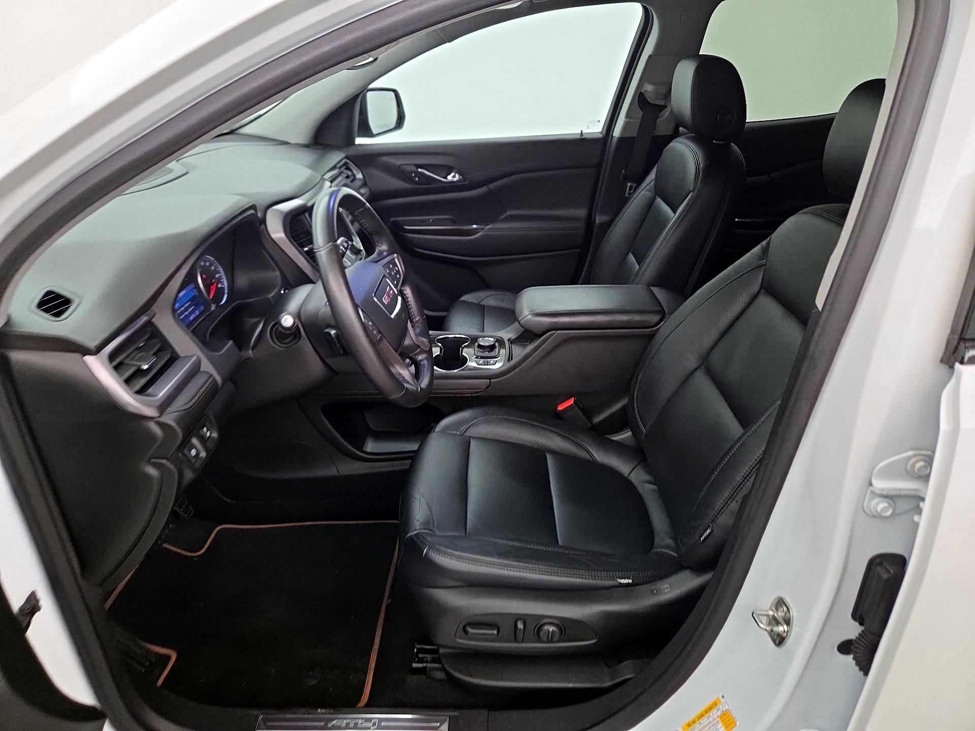 Thumbnail: 2020 GMC Acadia - 11