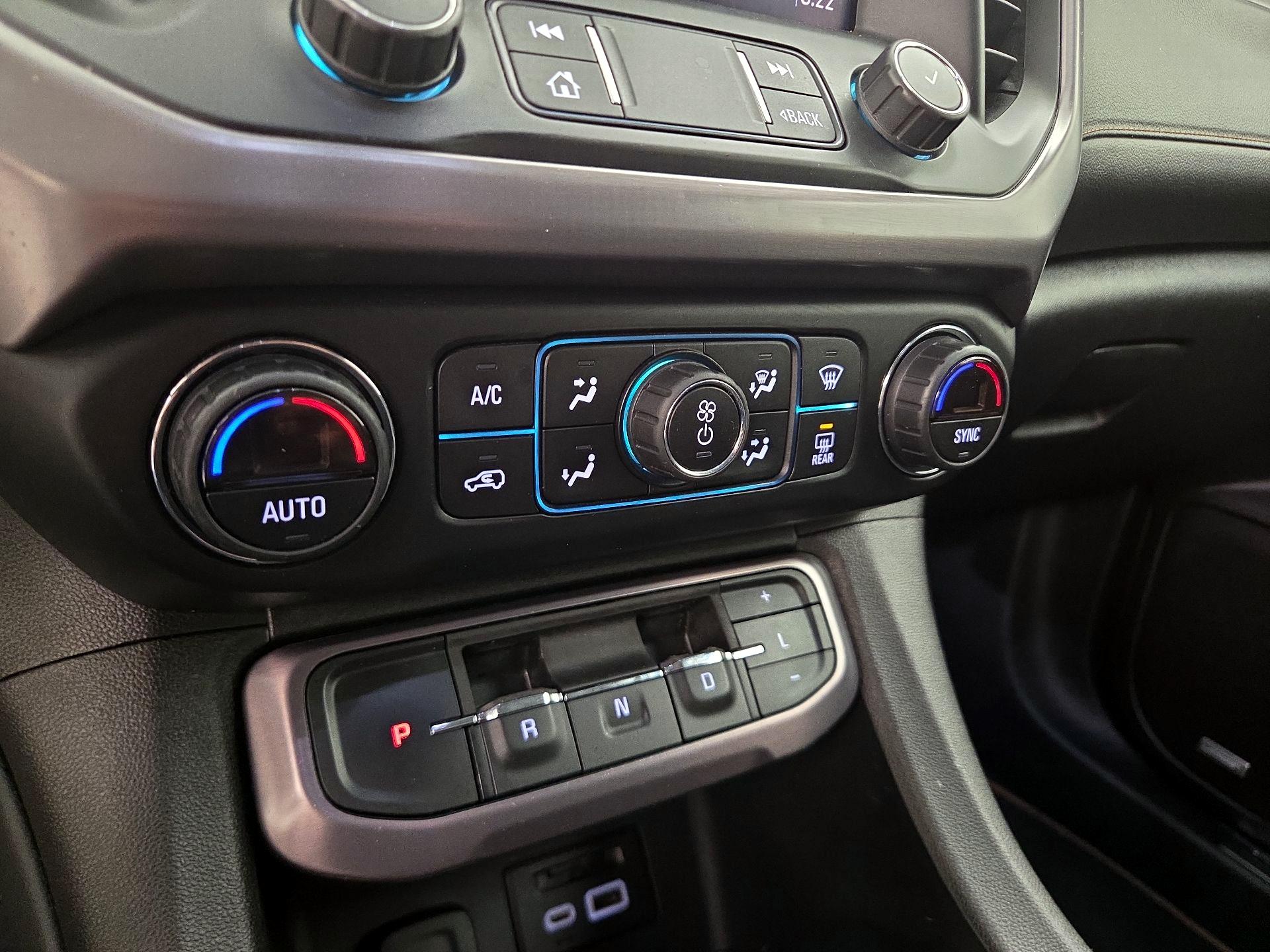 Thumbnail: 2020 GMC Acadia - 16
