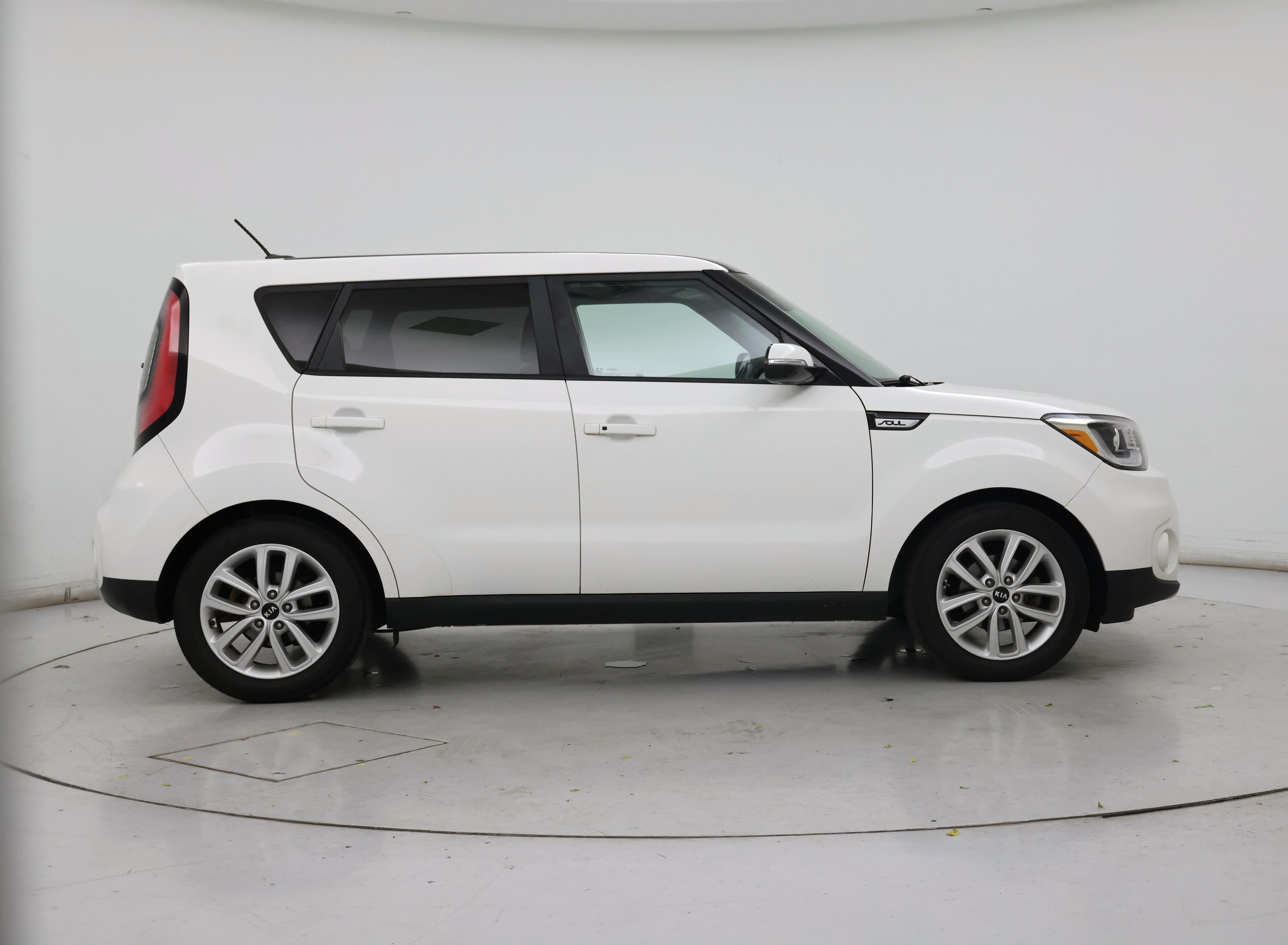 Thumbnail: 2018 Kia Soul - 7