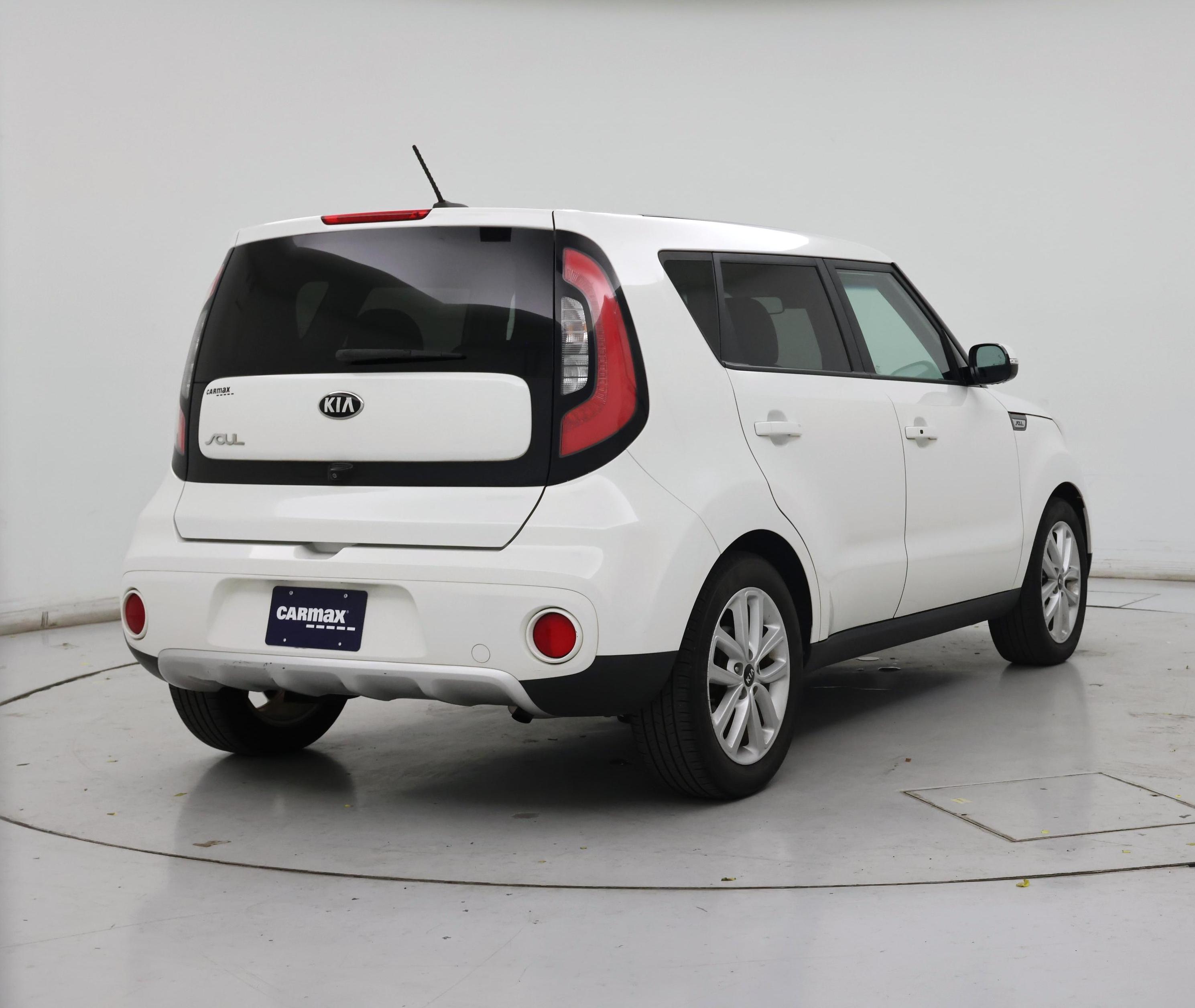 Thumbnail: 2018 Kia Soul - 8
