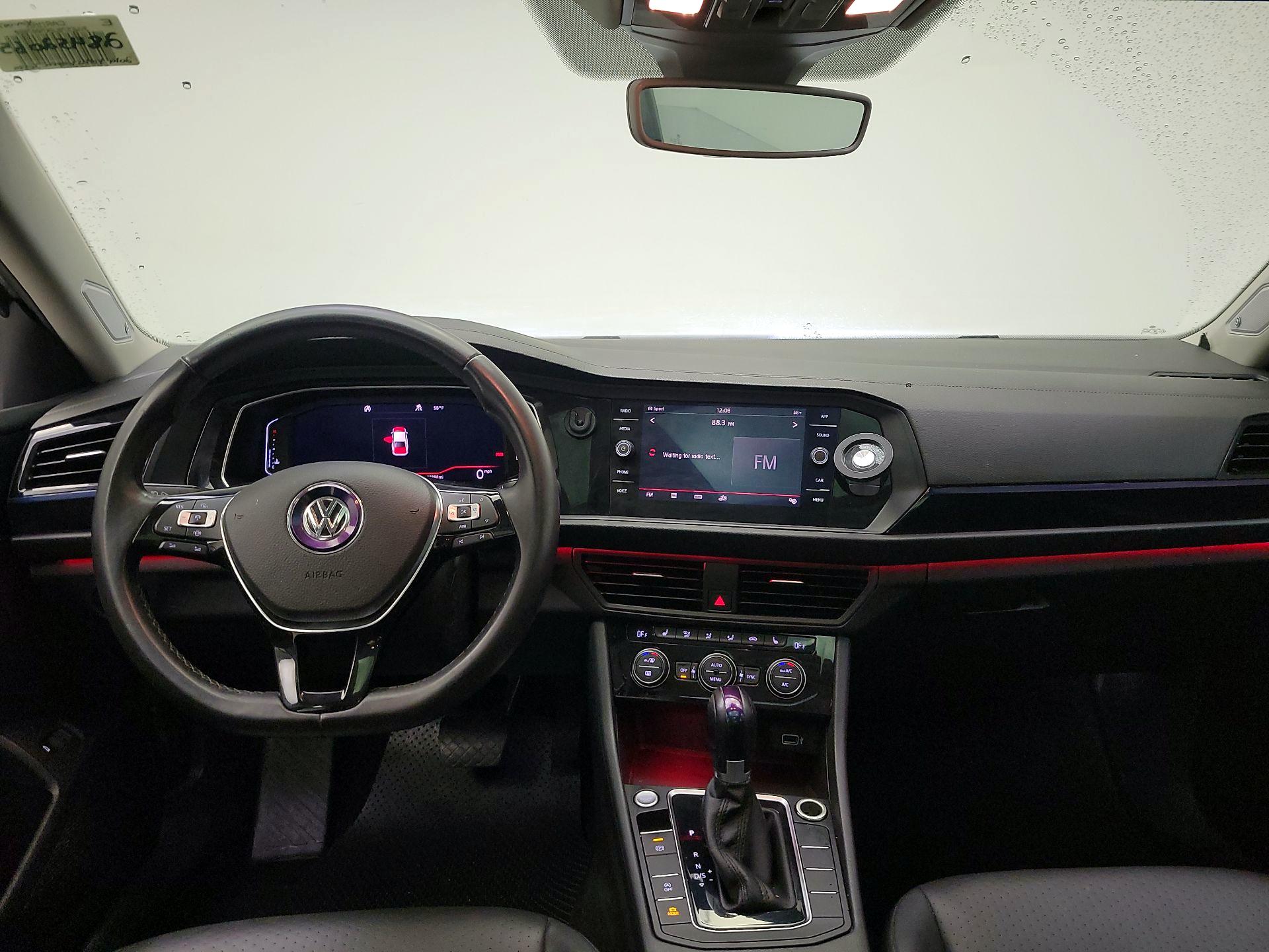 Thumbnail: 2019 Volkswagen Jetta - 9