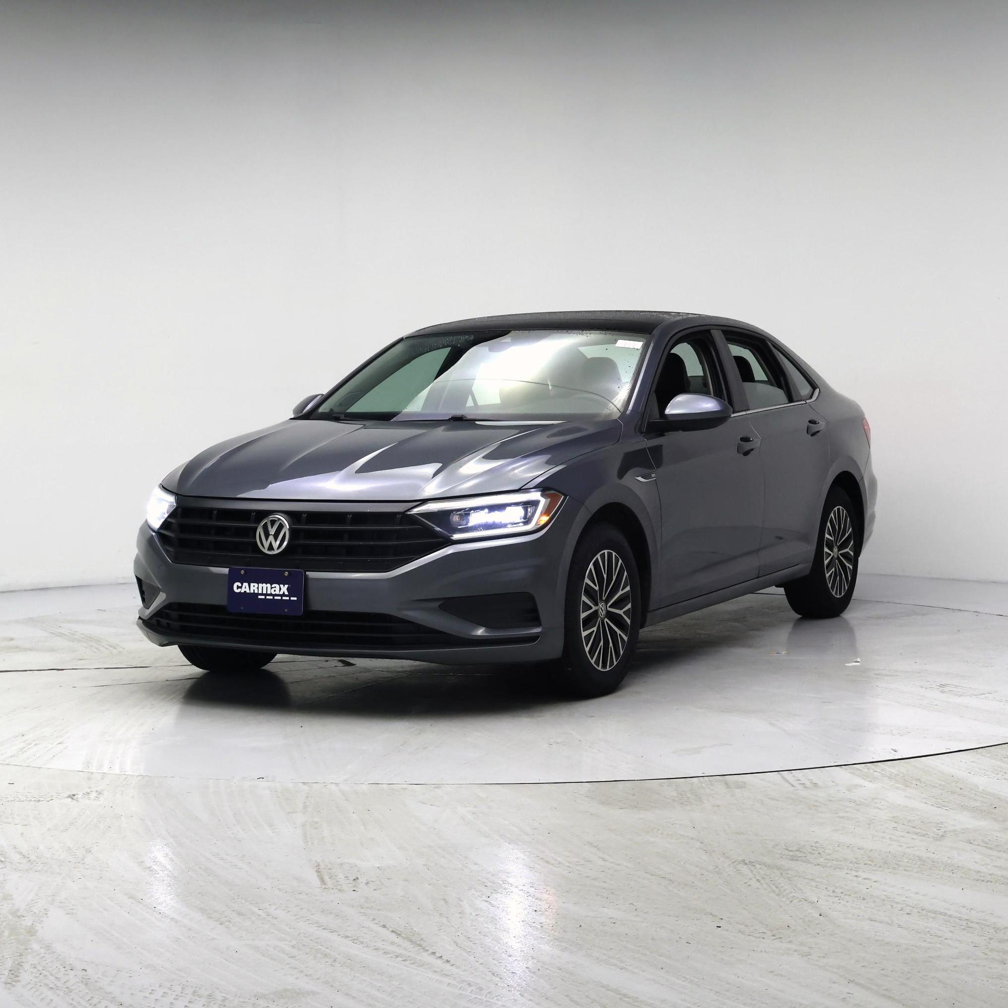 Thumbnail: 2019 Volkswagen Jetta - 4