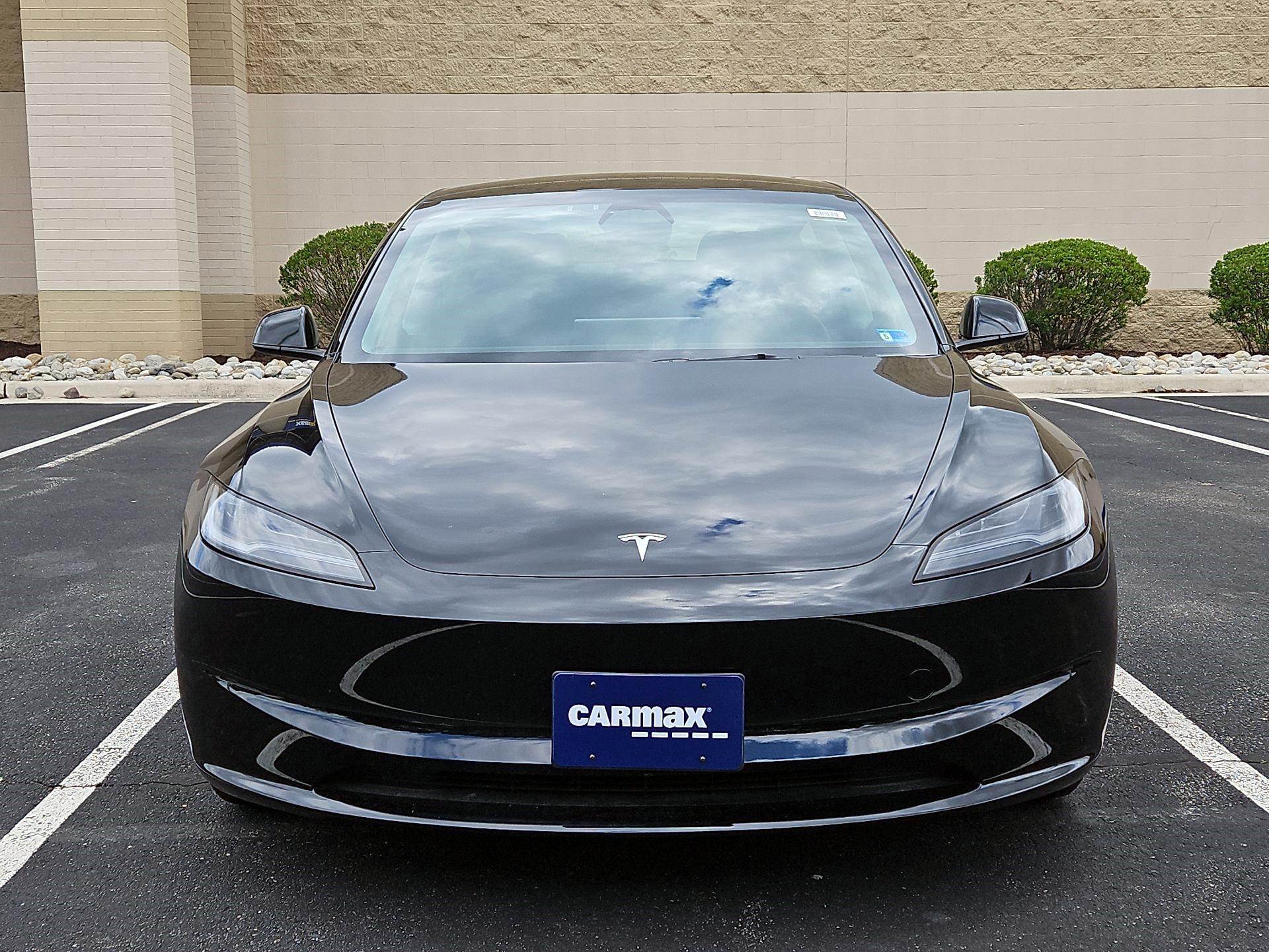 Thumbnail: 2025 Tesla Model 3 - 2