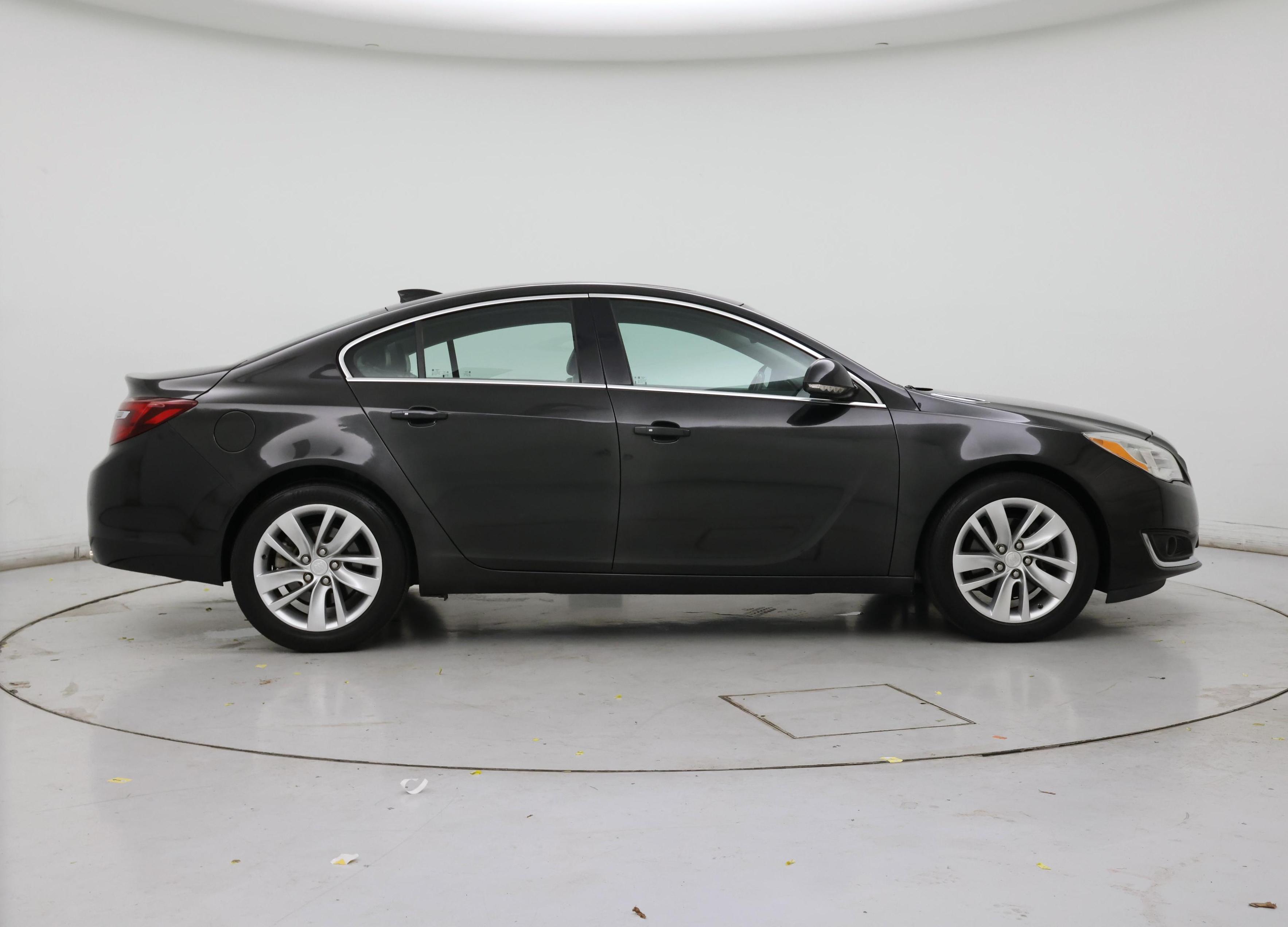Thumbnail: 2015 Buick Regal - 7