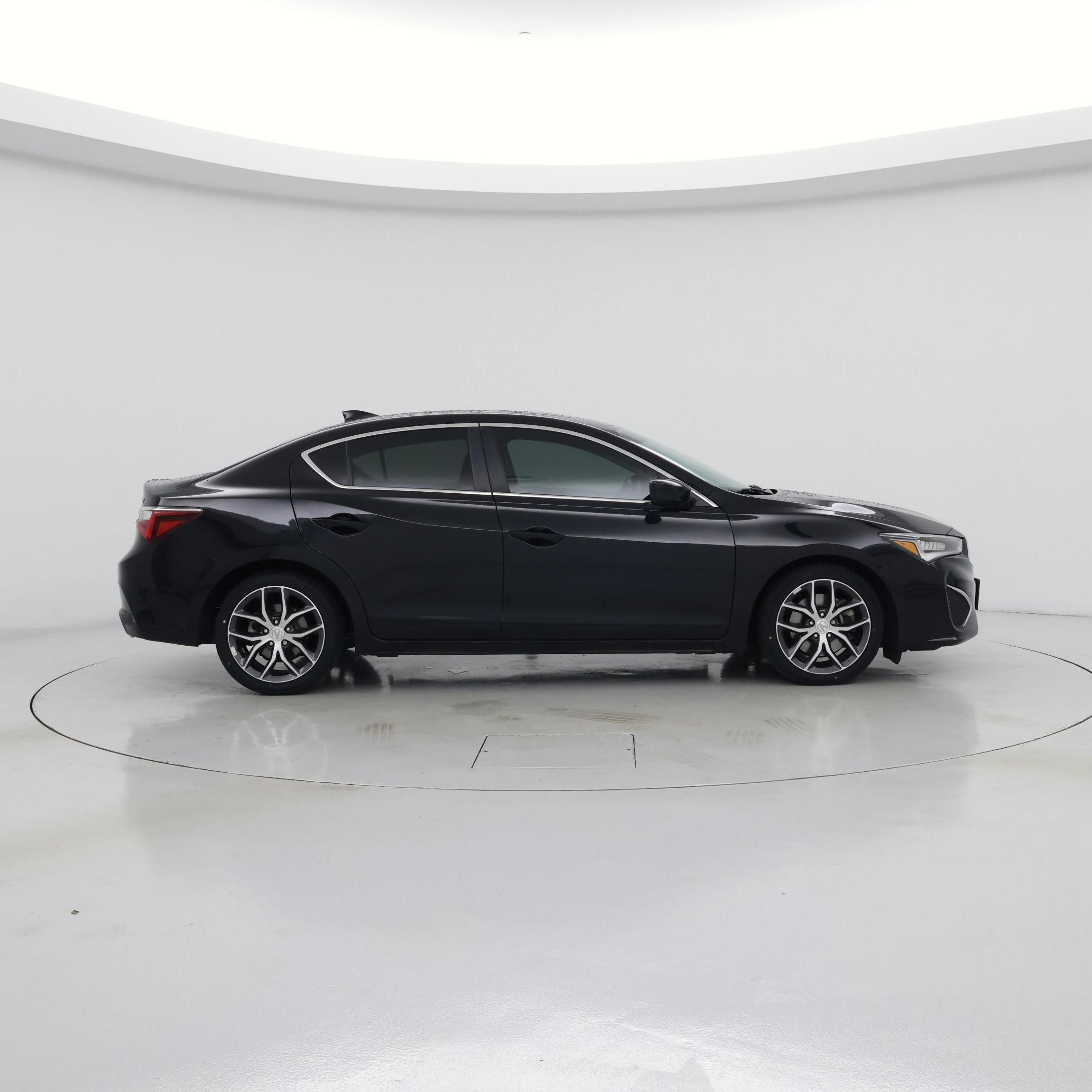 Thumbnail: 2022 Acura ILX - 7