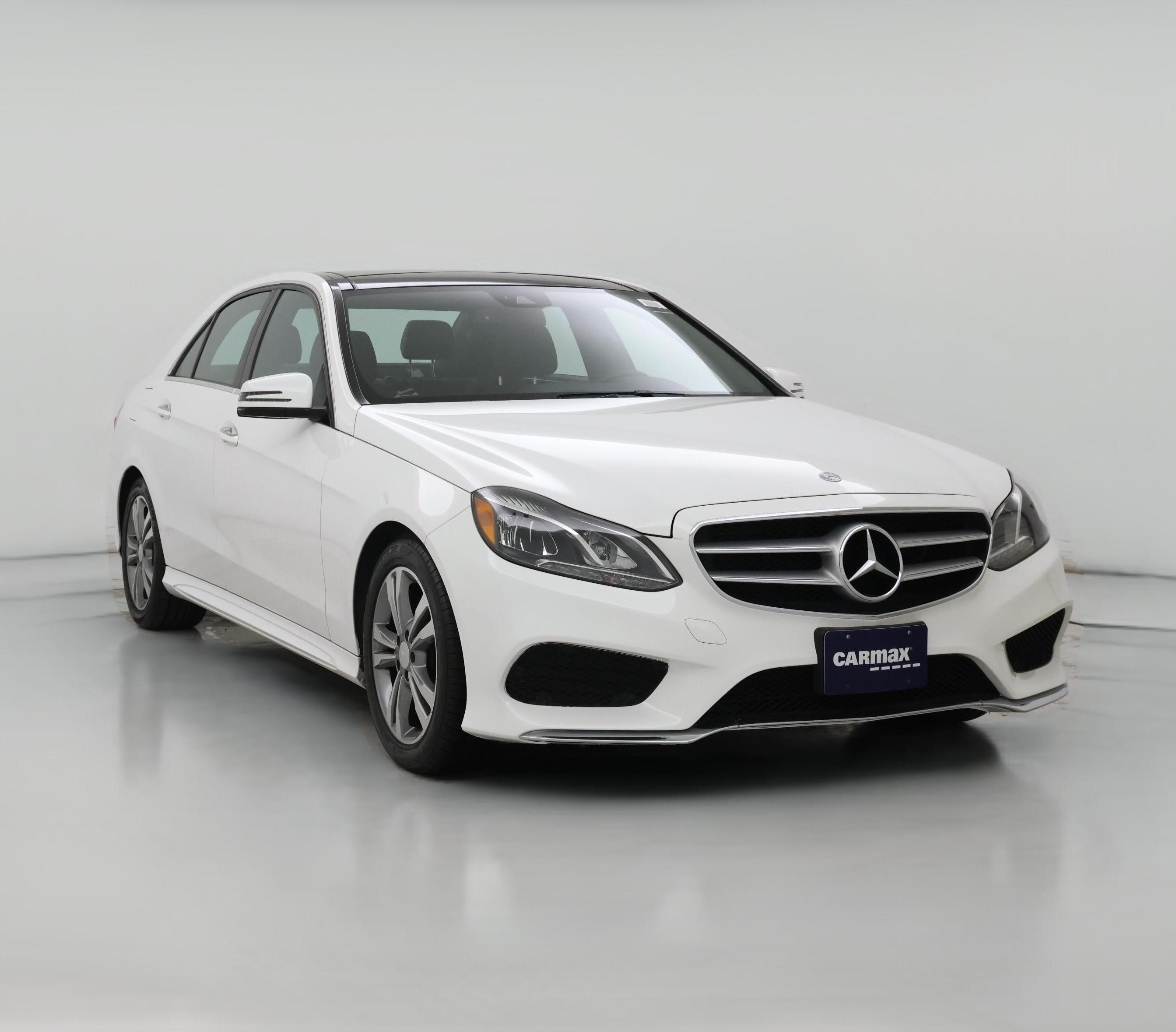 Thumbnail: 2015 Mercedes-Benz E-Class - 1