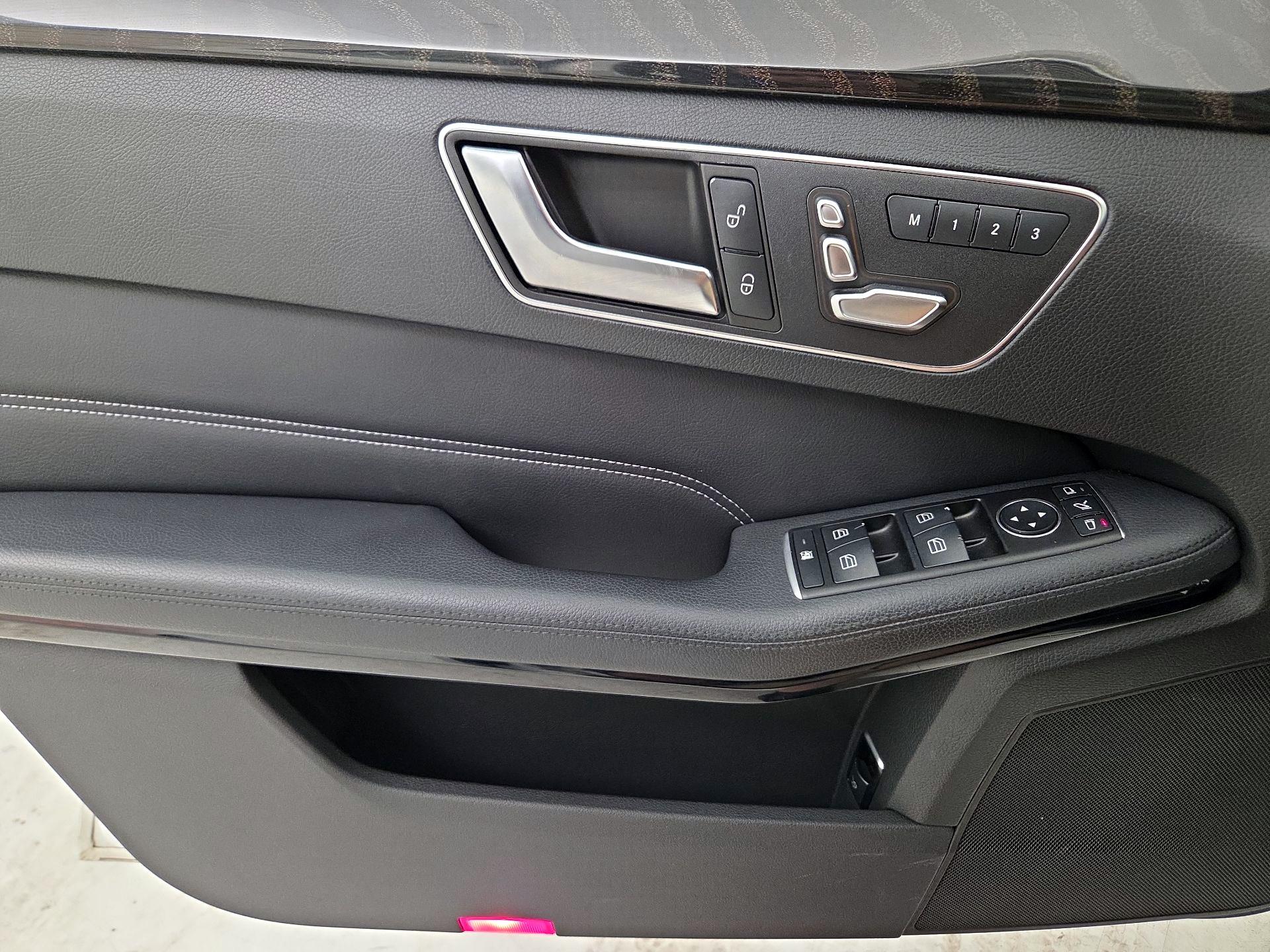 Thumbnail: 2015 Mercedes-Benz E-Class - 12