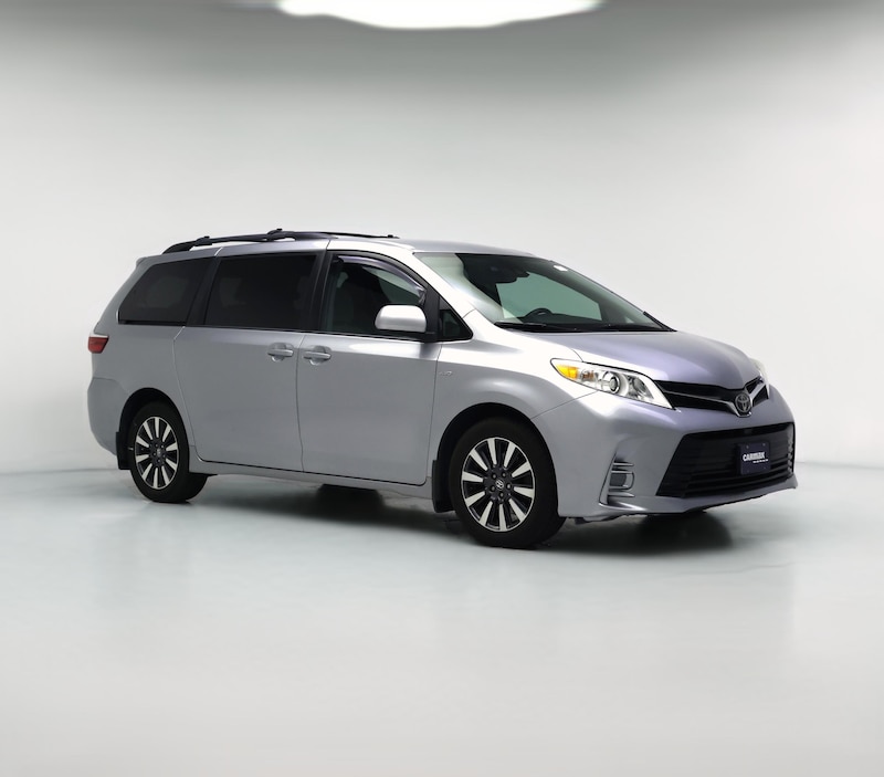 2018 Toyota Sienna LE