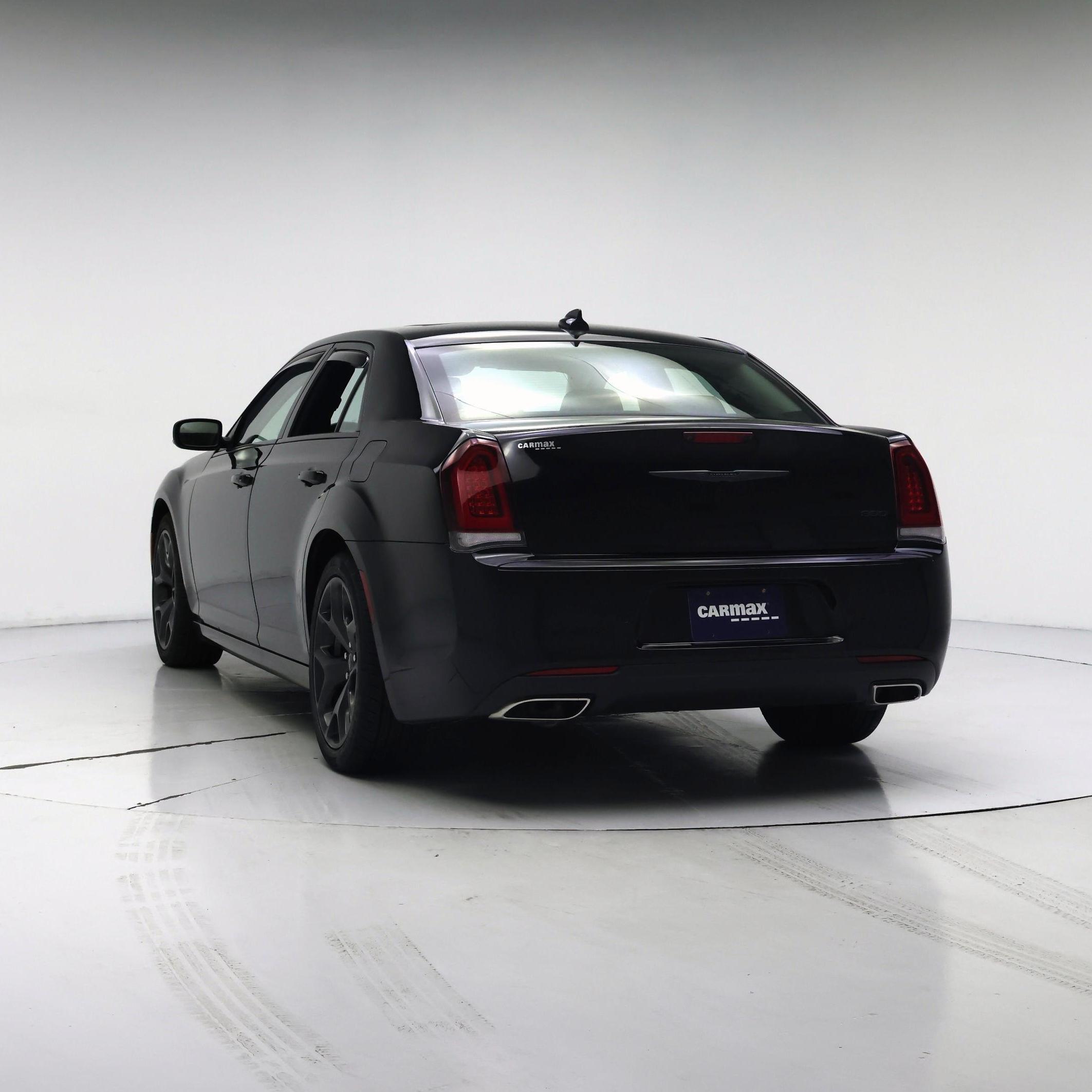 Thumbnail: 2022 Chrysler 300 - 6