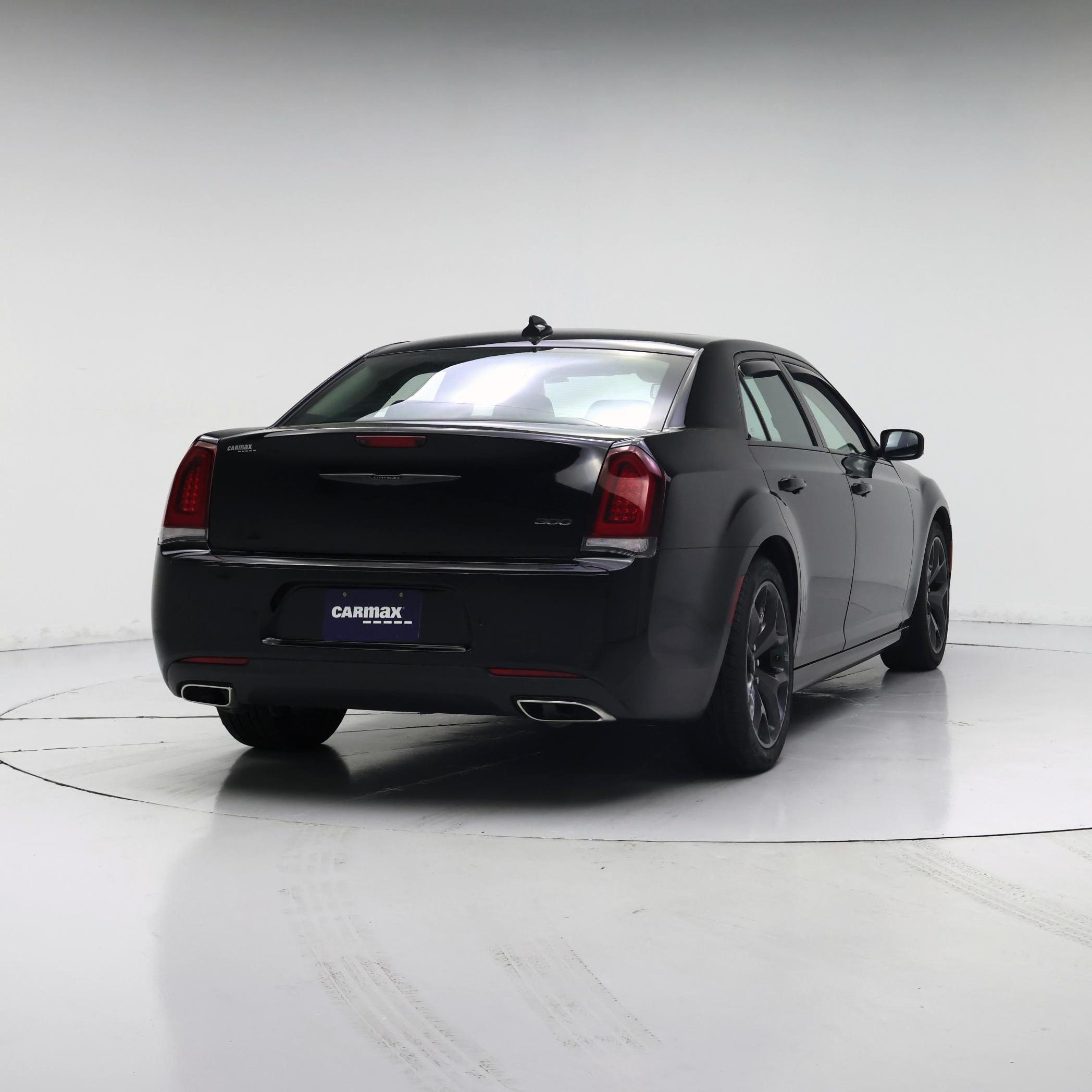 Thumbnail: 2022 Chrysler 300 - 8